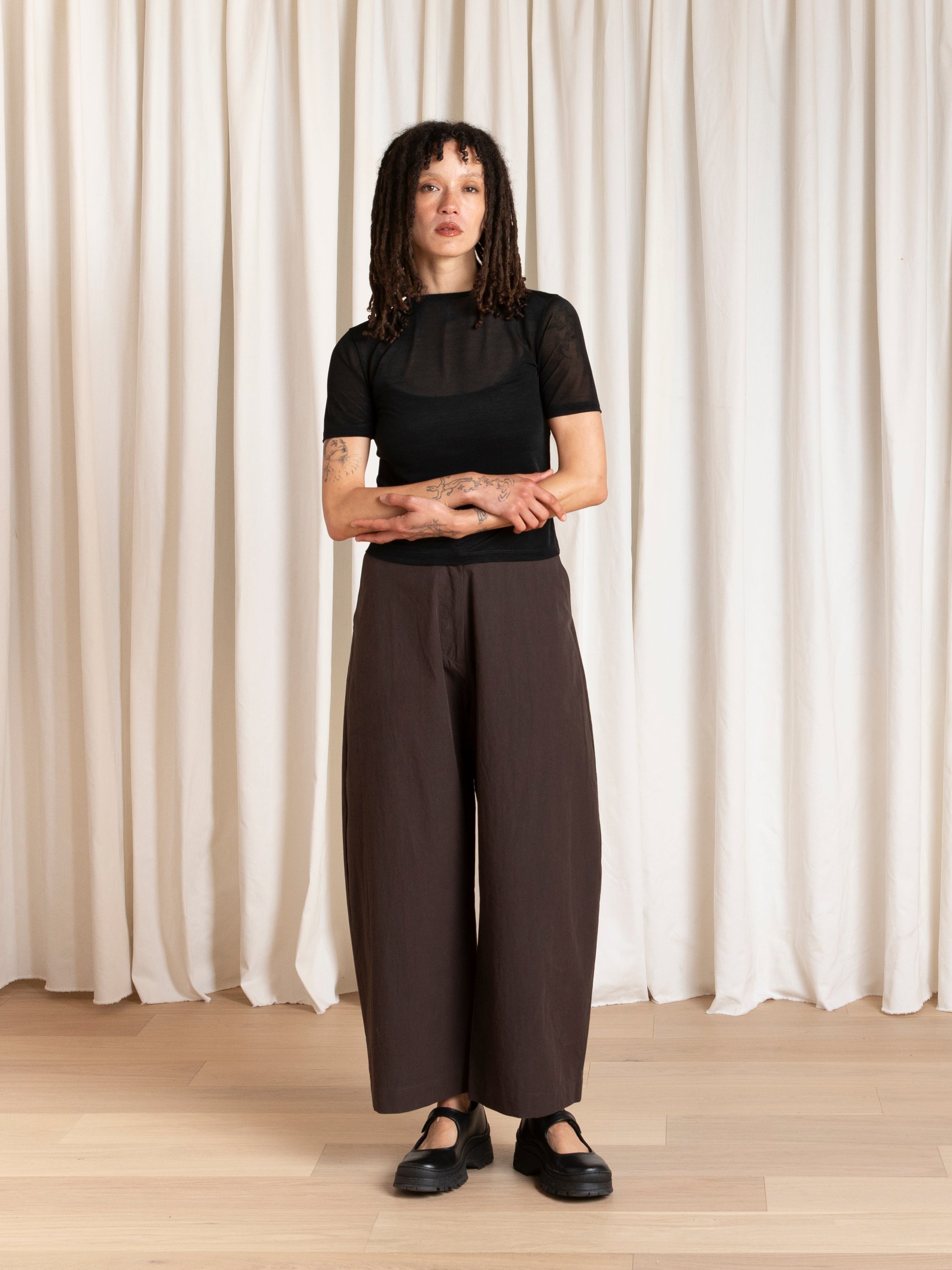 SPRING LOOSE BARREL PANT - DARK BROWN