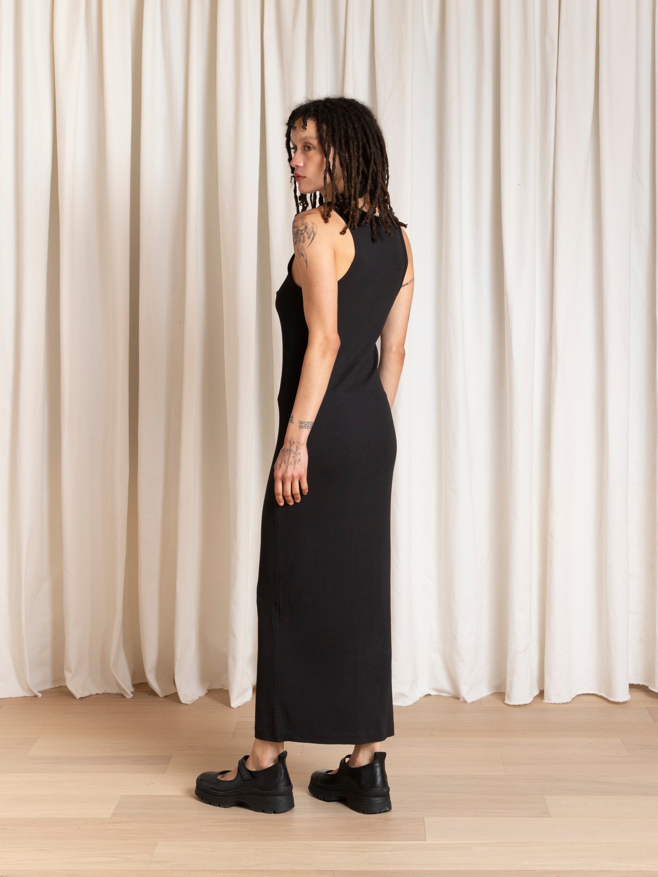RIBBED DRESS - BLACK