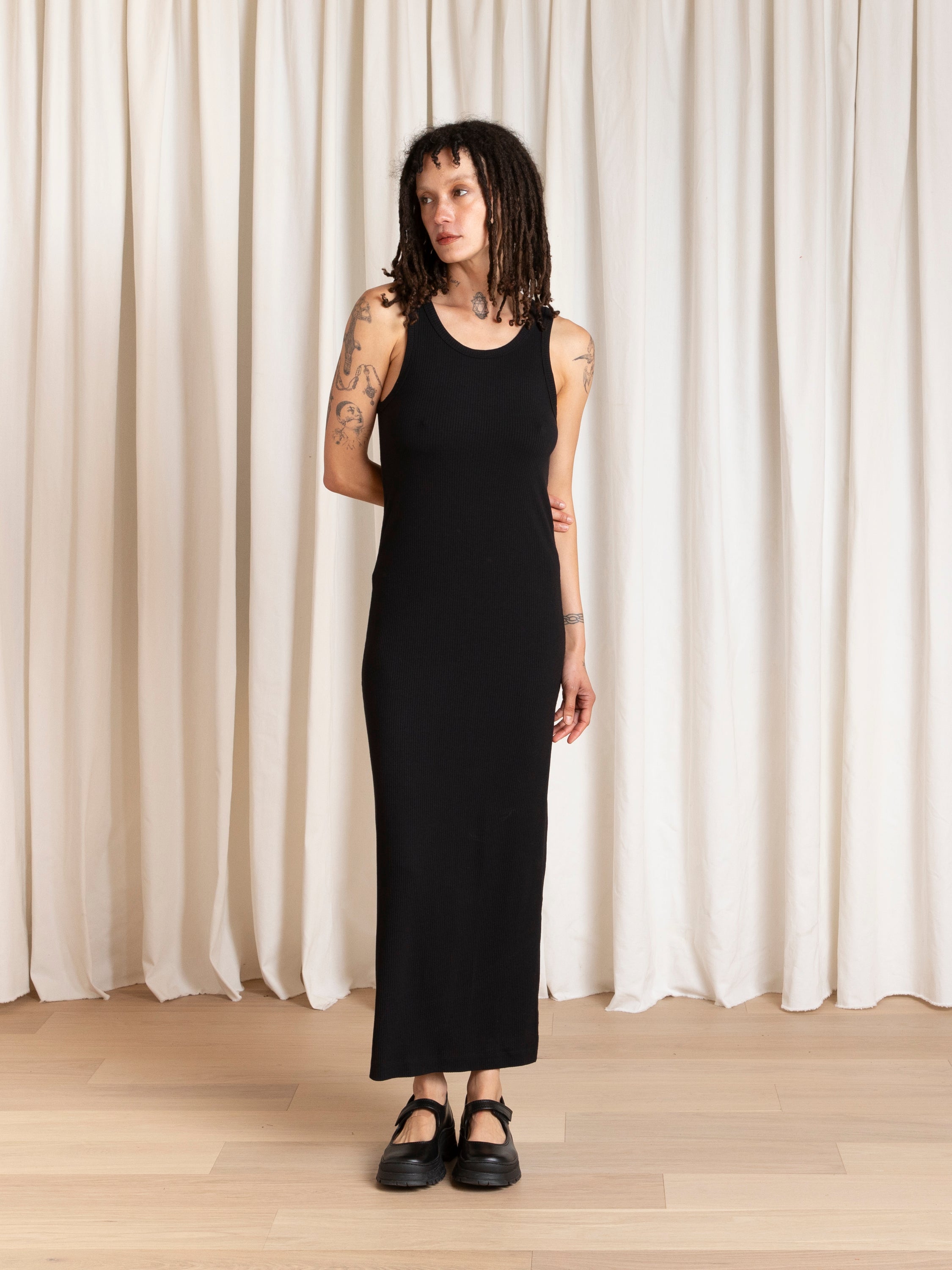 RIBBED DRESS - BLACK