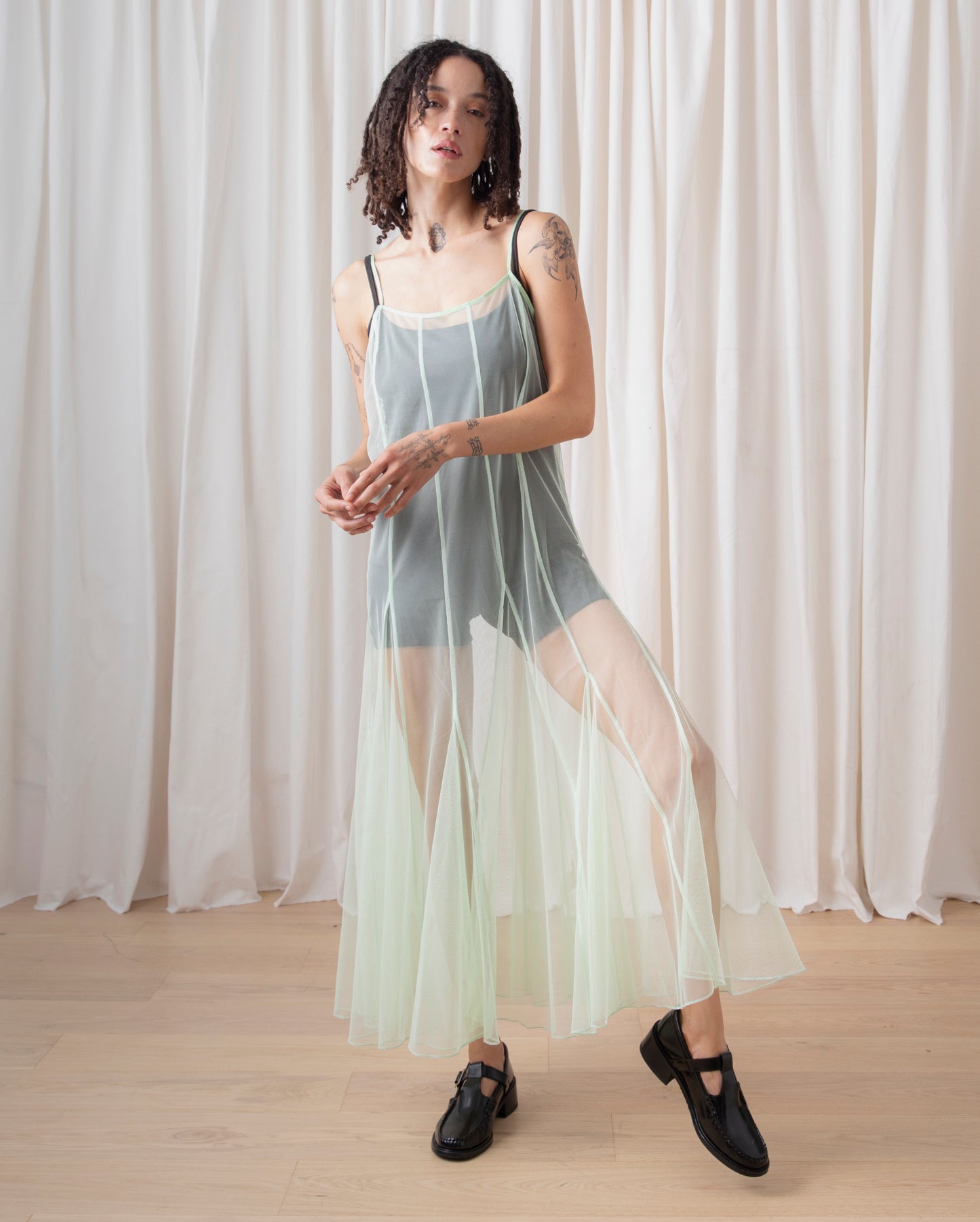 PANELED MESH DRESS - MINT