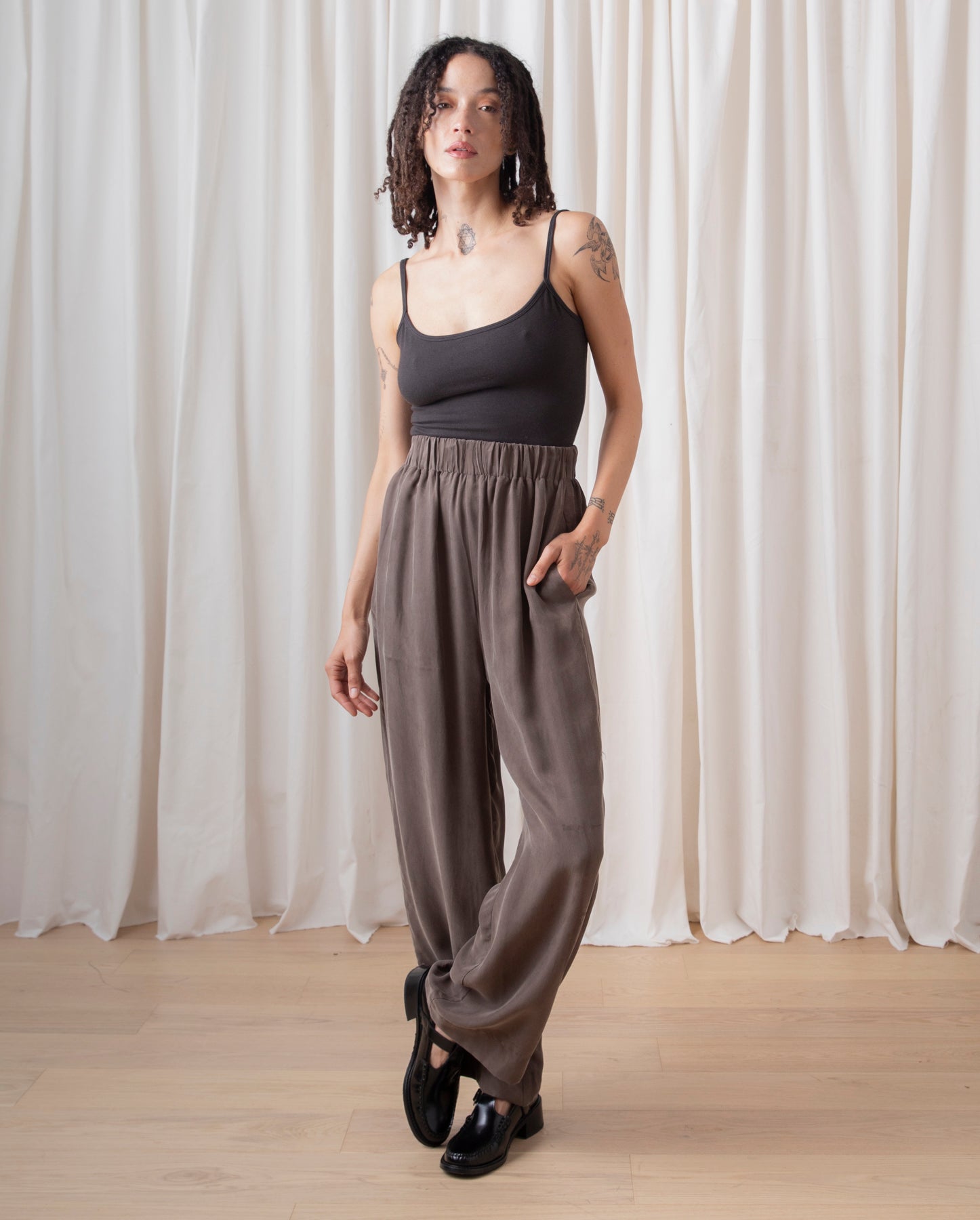 SAMPLE - ELASTIC WAIST PANT - OLIVE