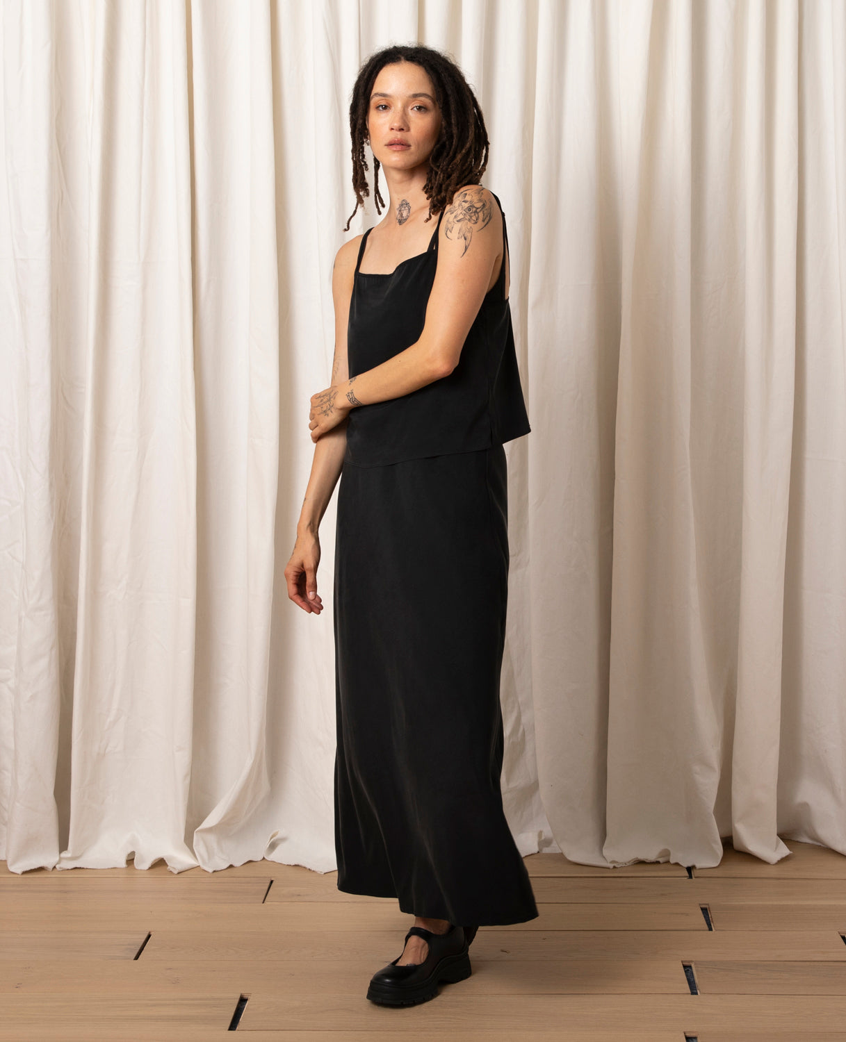 SAMPLE - SLIM MIDI SKIRT - YELLOW