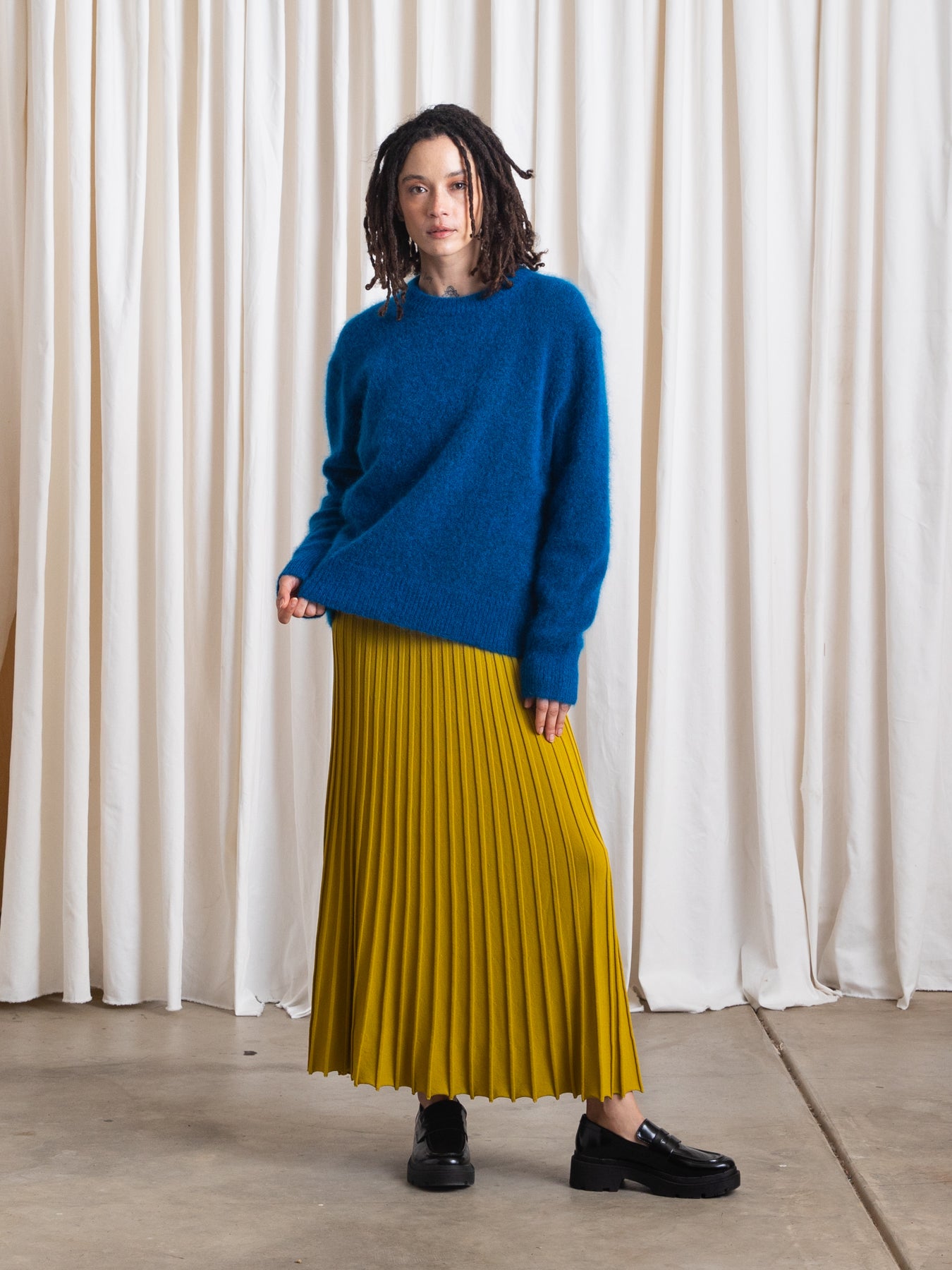OVERSIZED MOHAIR PULLOVER - ELECTRIC TEAL