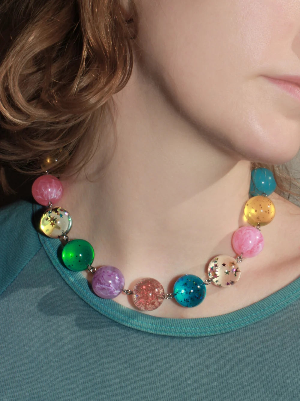 BOUNCY BALL NECKLACE