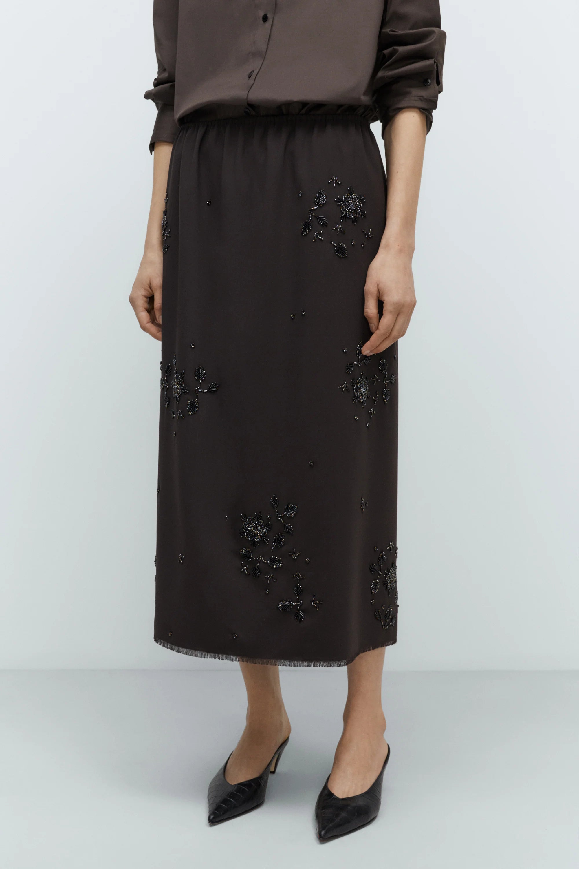 EMBELLISHED TAILORING SKIRT - DARK BROWN
