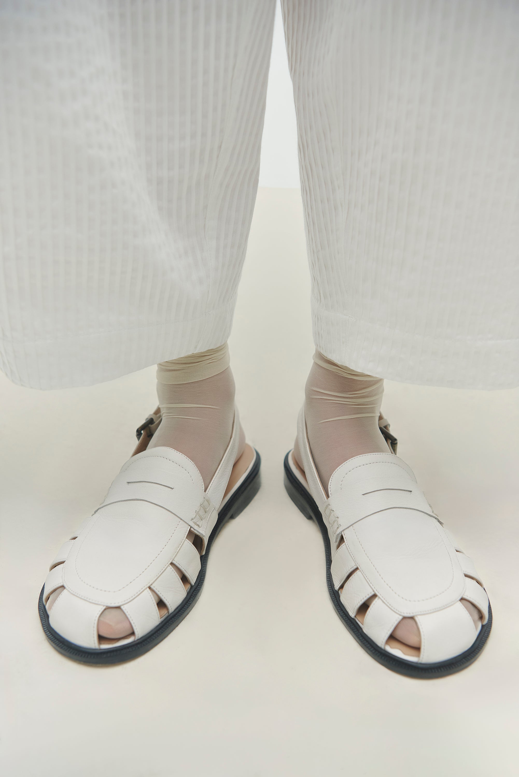 SLINGBACK LOAFER - WHITE