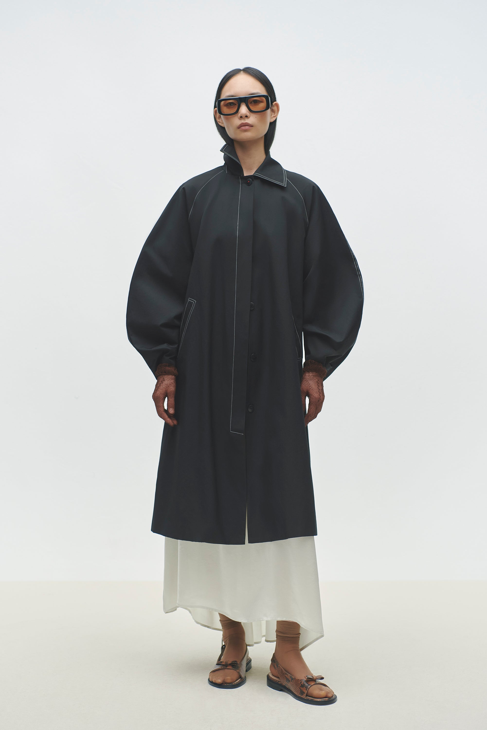 TRENCH COAT - BLACK