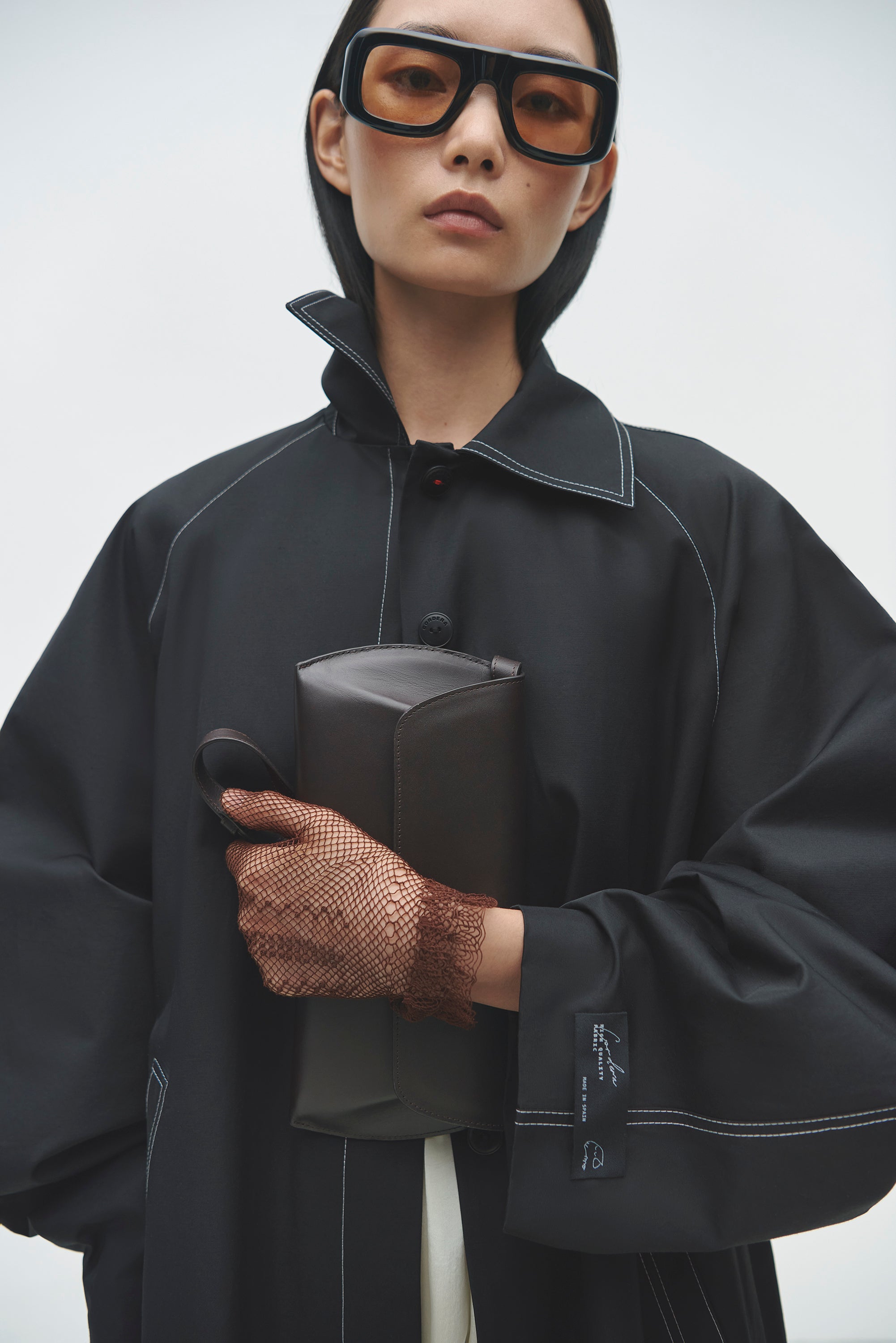 TRENCH COAT - BLACK