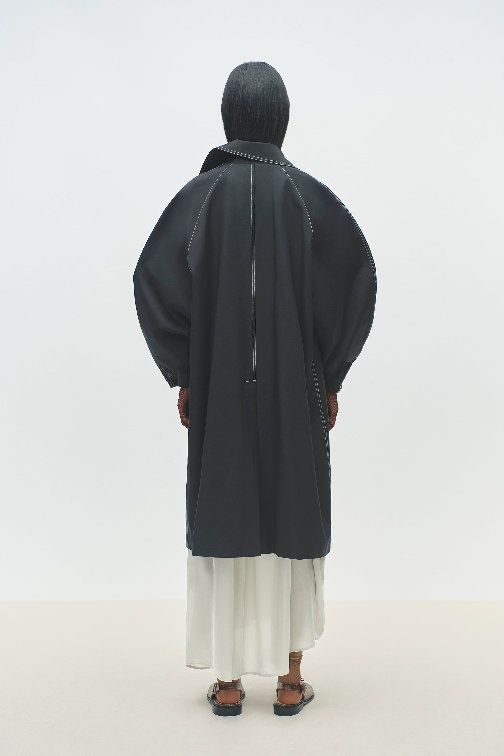TRENCH COAT - BLACK