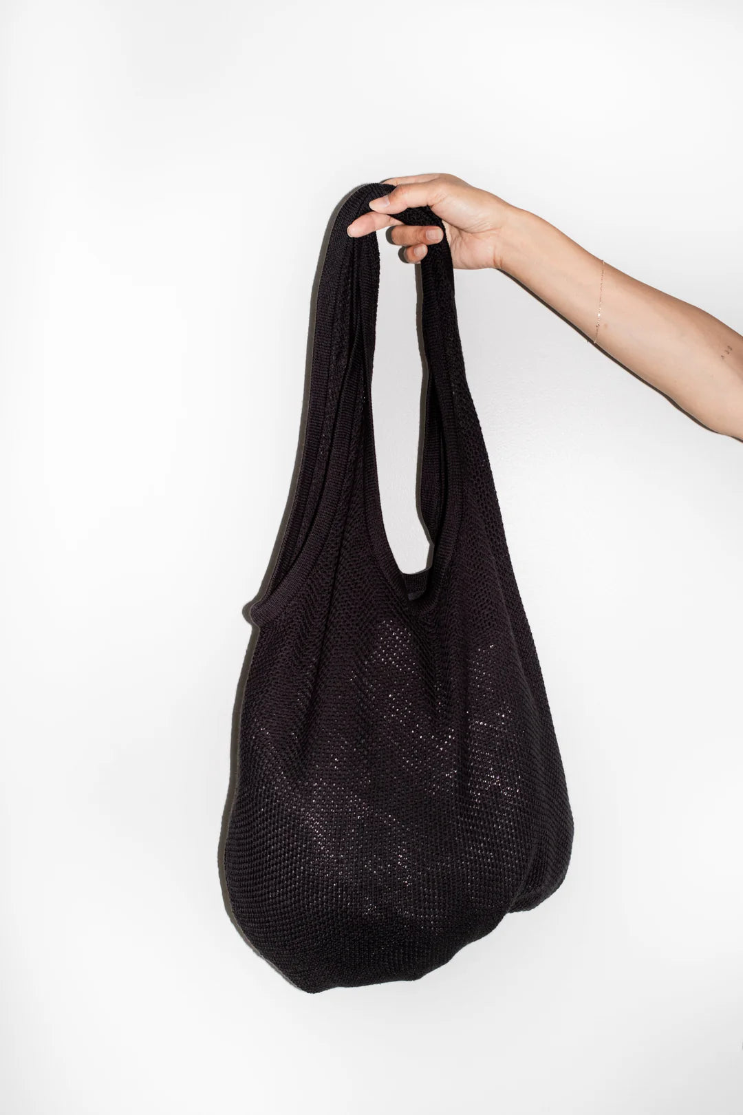 ROBBY KNIT TOTE - BLACK