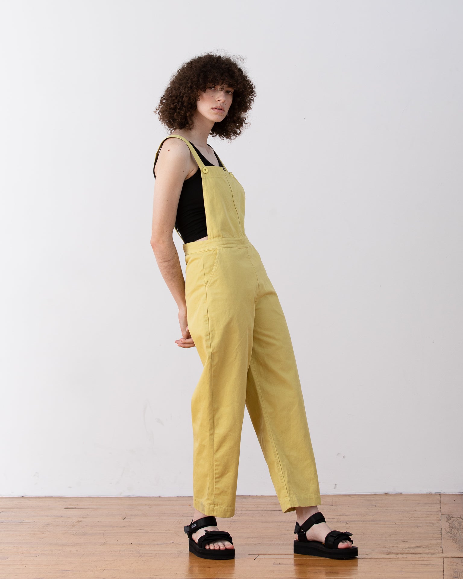 SAMPLE - FITTED OVERALL JUMPER - CITRON