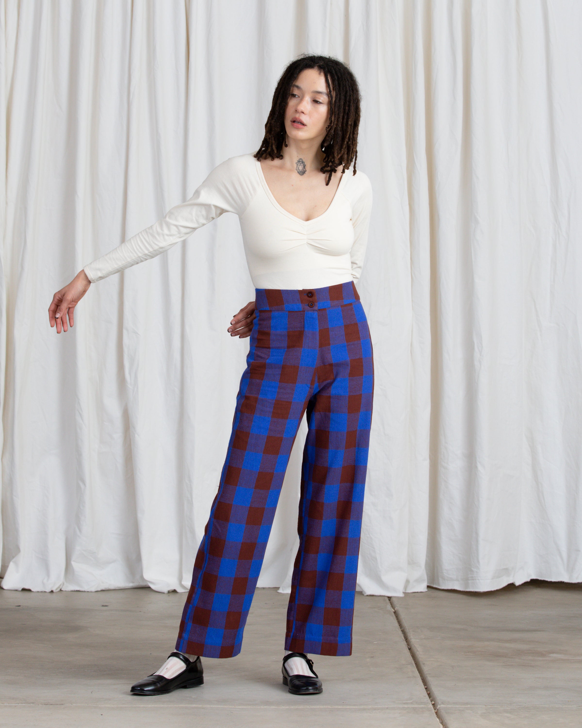 SAMPLE - SILK FLY FRONT PANT W/ POCKETS - RUST/COBALT PLAID
