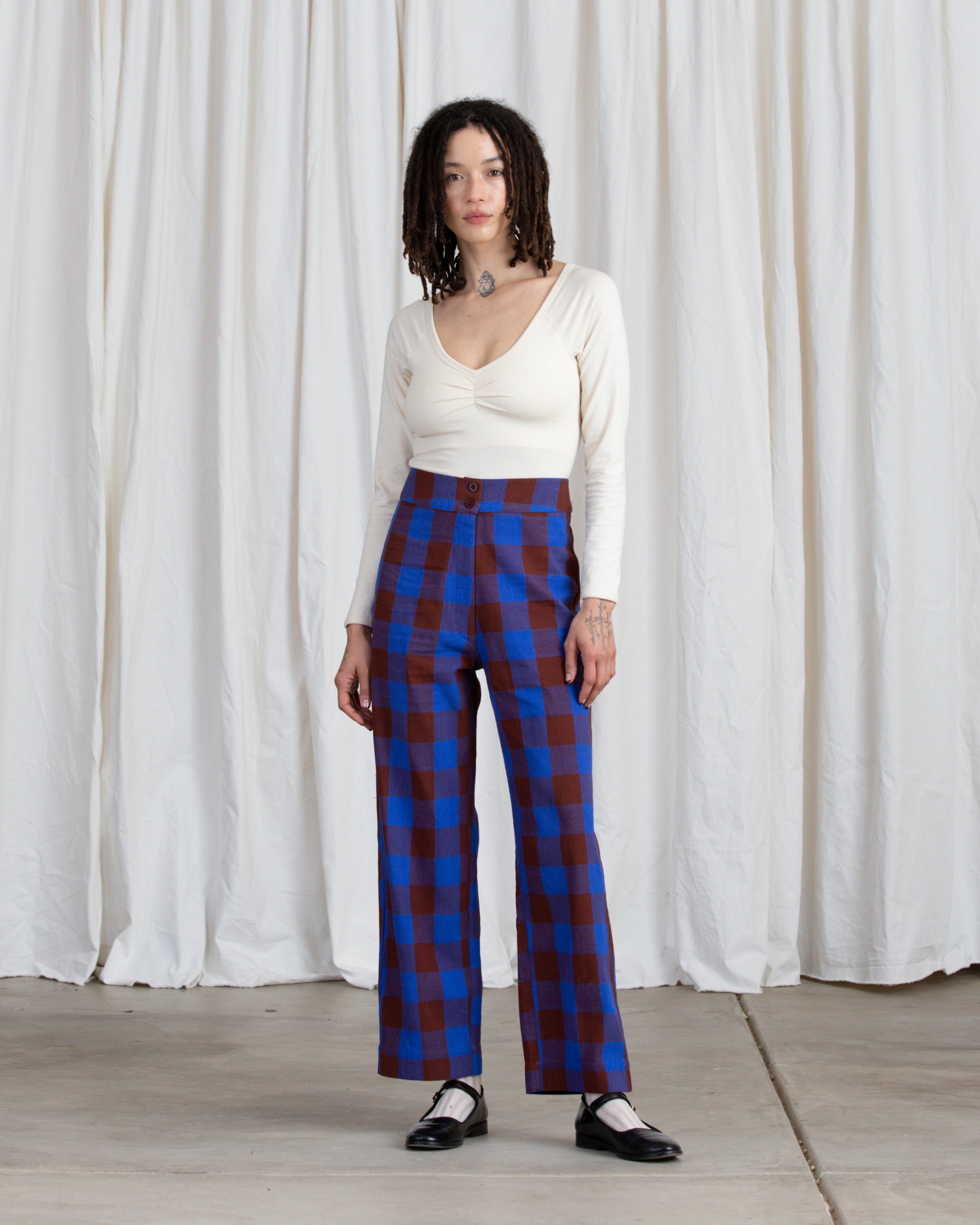 SAMPLE - SILK FLY FRONT PANT W/ POCKETS - RUST/COBALT PLAID