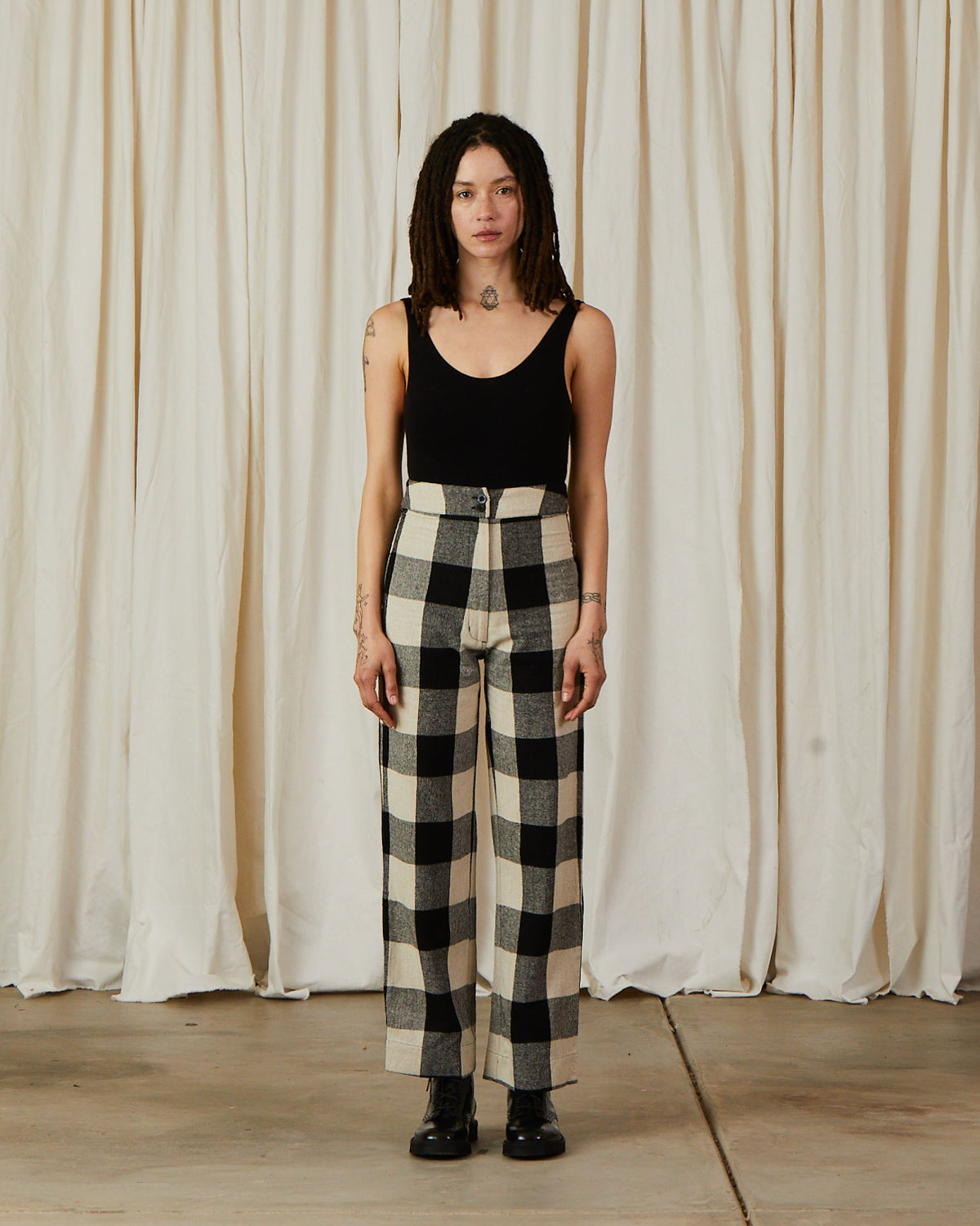 SILK FLY FRONT PANT W/ POCKETS - BLACK/CREAM PLAID