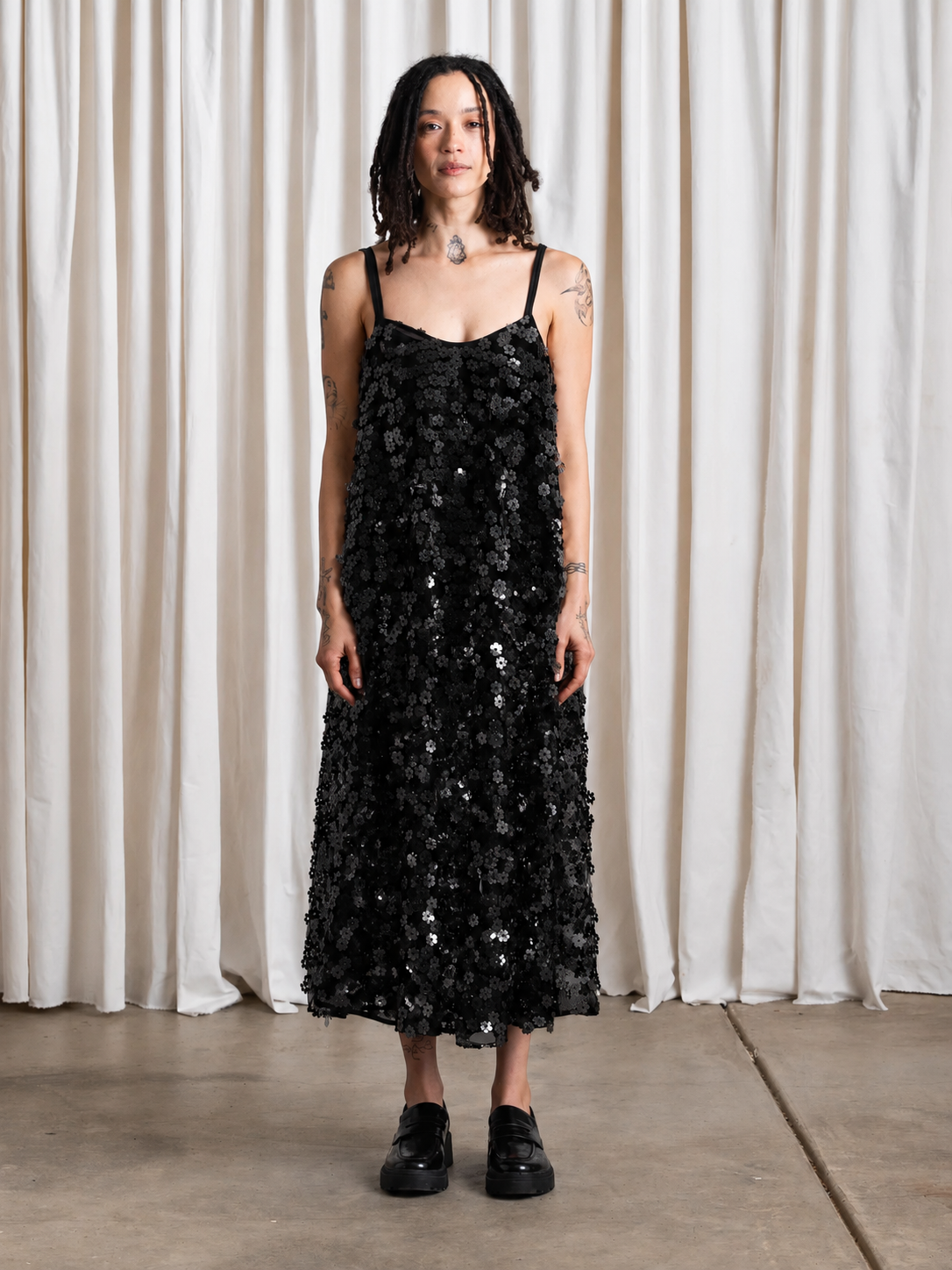 FULL HEM DRESS - BLACK FLOWER SEQUINS