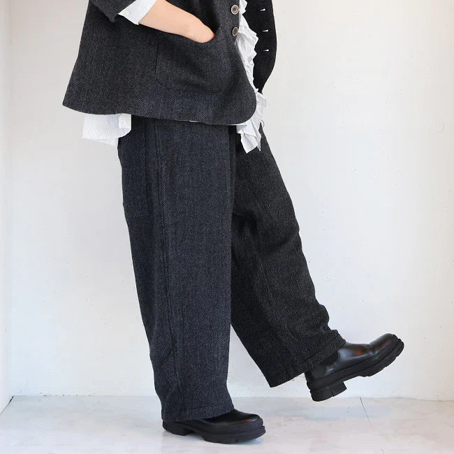 WOOL HERRINGBONE PANTS - BLACK