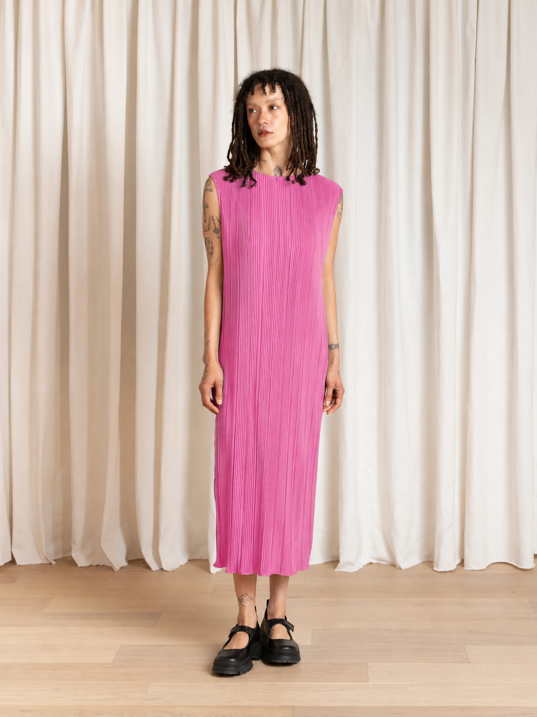 PLEATED TANK DRESS - PINK