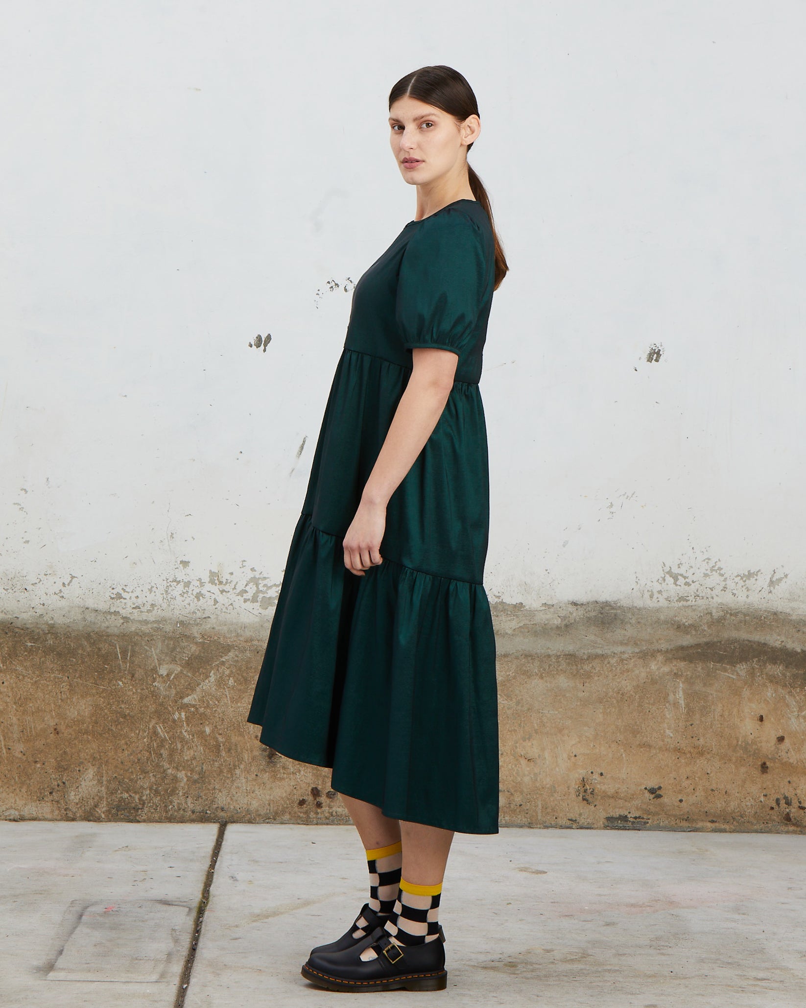 SAMPLE - STRETCH RUFFLE DRESS - BLACK