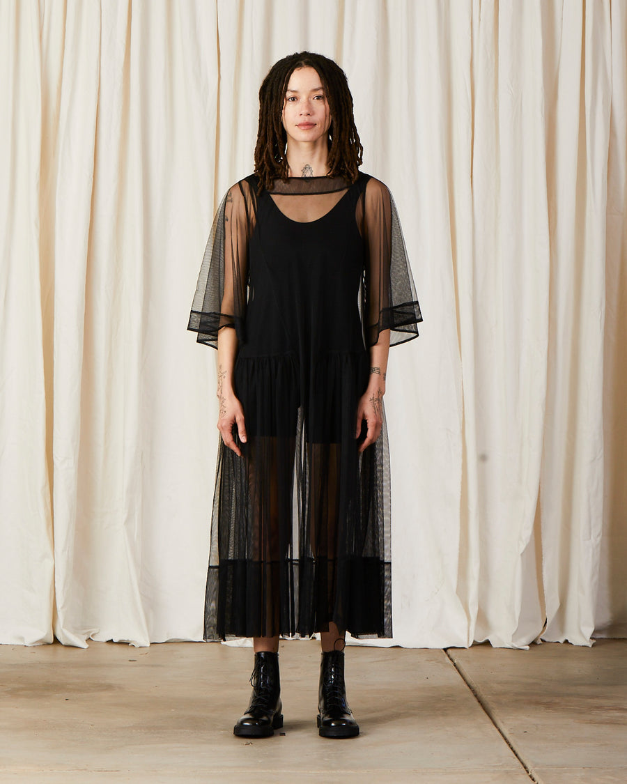 SIDE RUFFLE MESH DRESS - BLACK