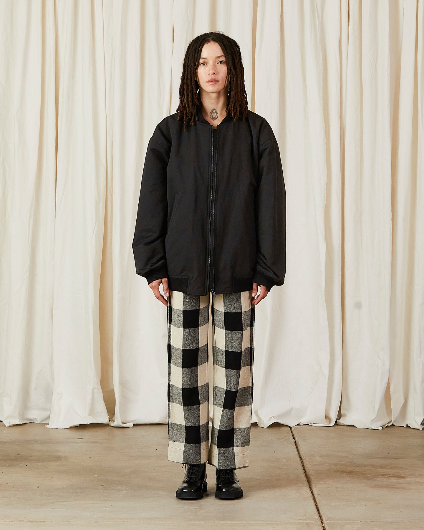 SAMPLE - FAUX LEATHER OVERSIZED BOMBER JACKET - BLACK