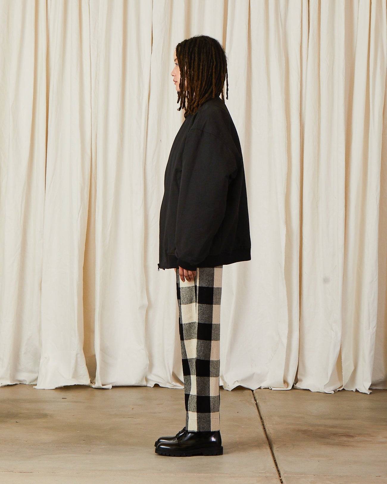 SAMPLE - FAUX LEATHER OVERSIZED BOMBER JACKET - BLACK