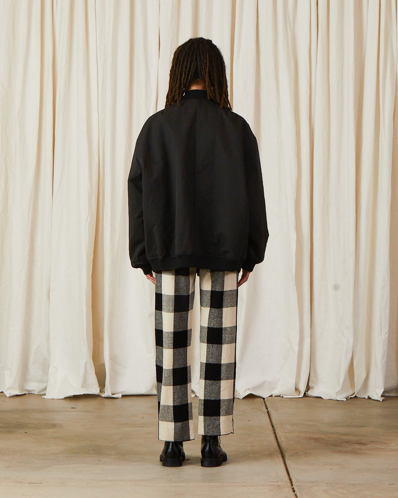SAMPLE - FAUX LEATHER OVERSIZED BOMBER JACKET - BLACK