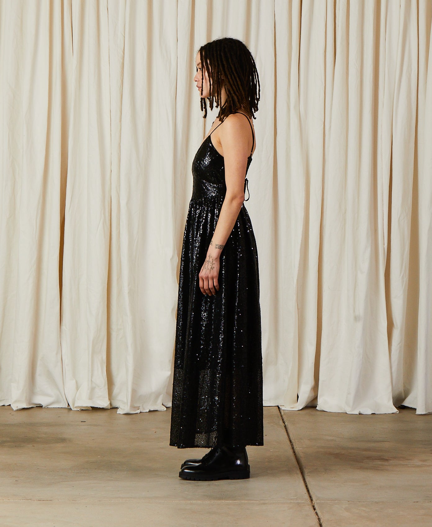 TIE BACK MAXI DRESS - BLACK SEQUINS