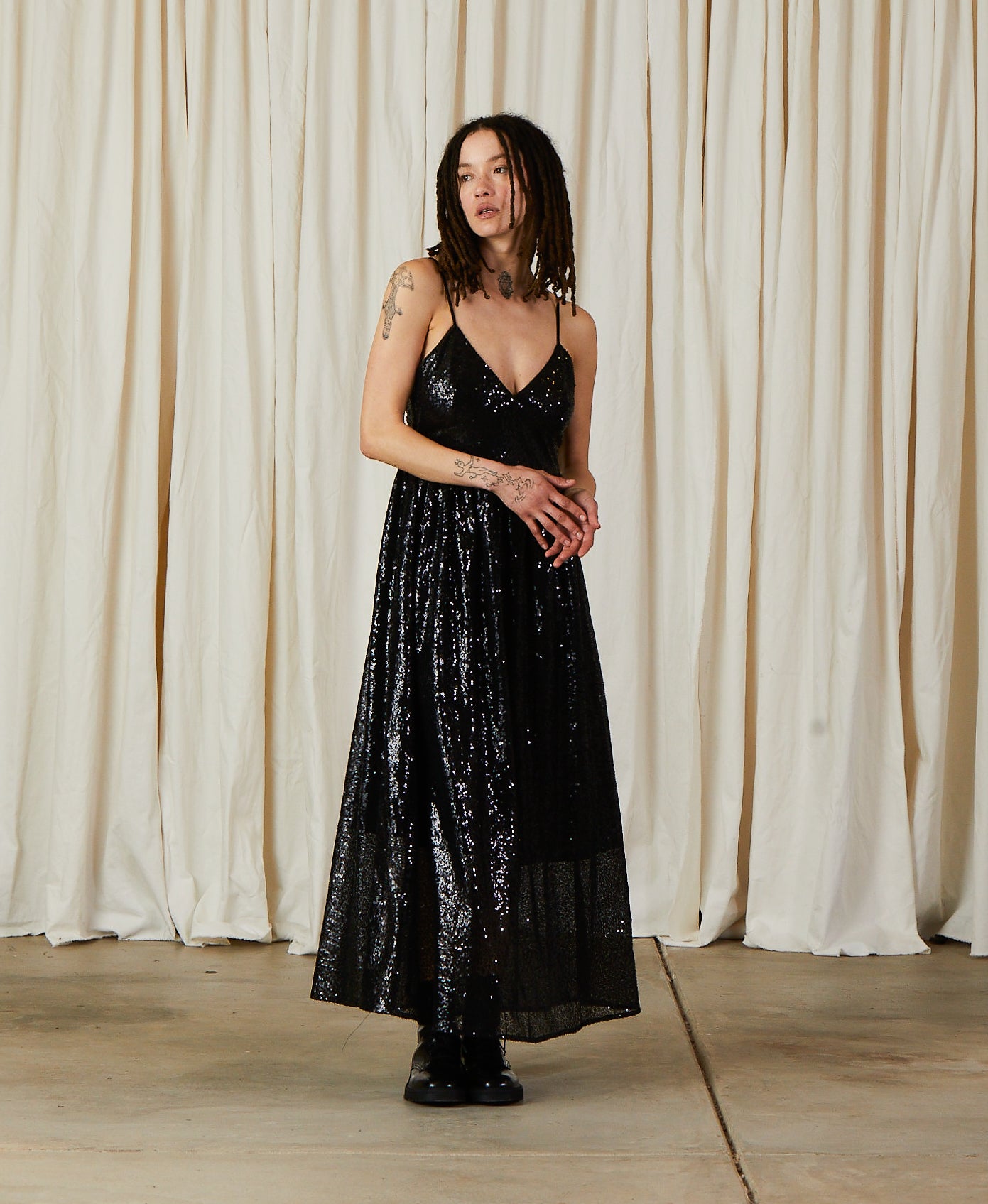 TIE BACK MAXI DRESS - BLACK SEQUINS
