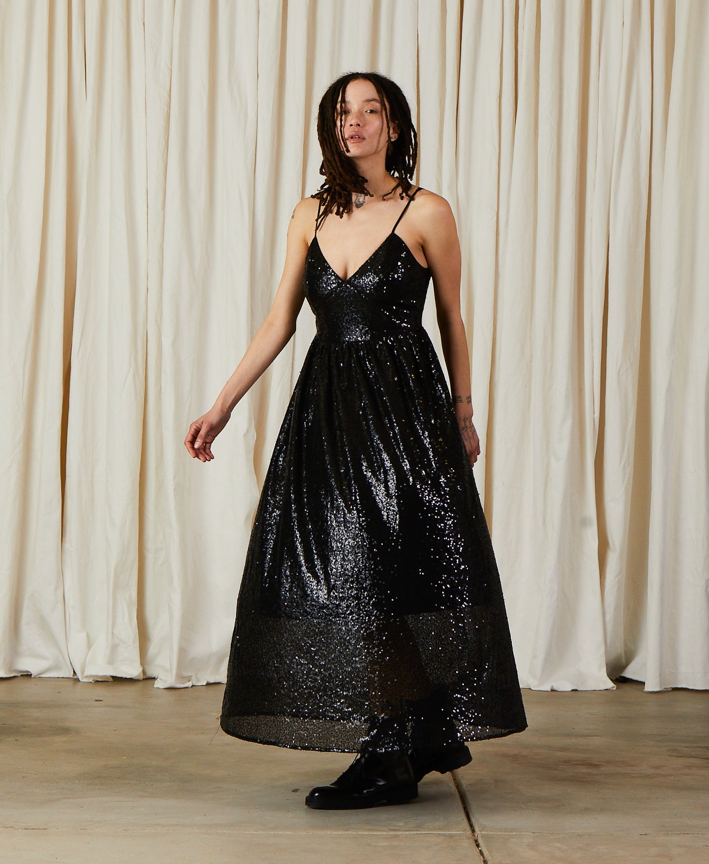 TIE BACK MAXI DRESS - BLACK SEQUINS