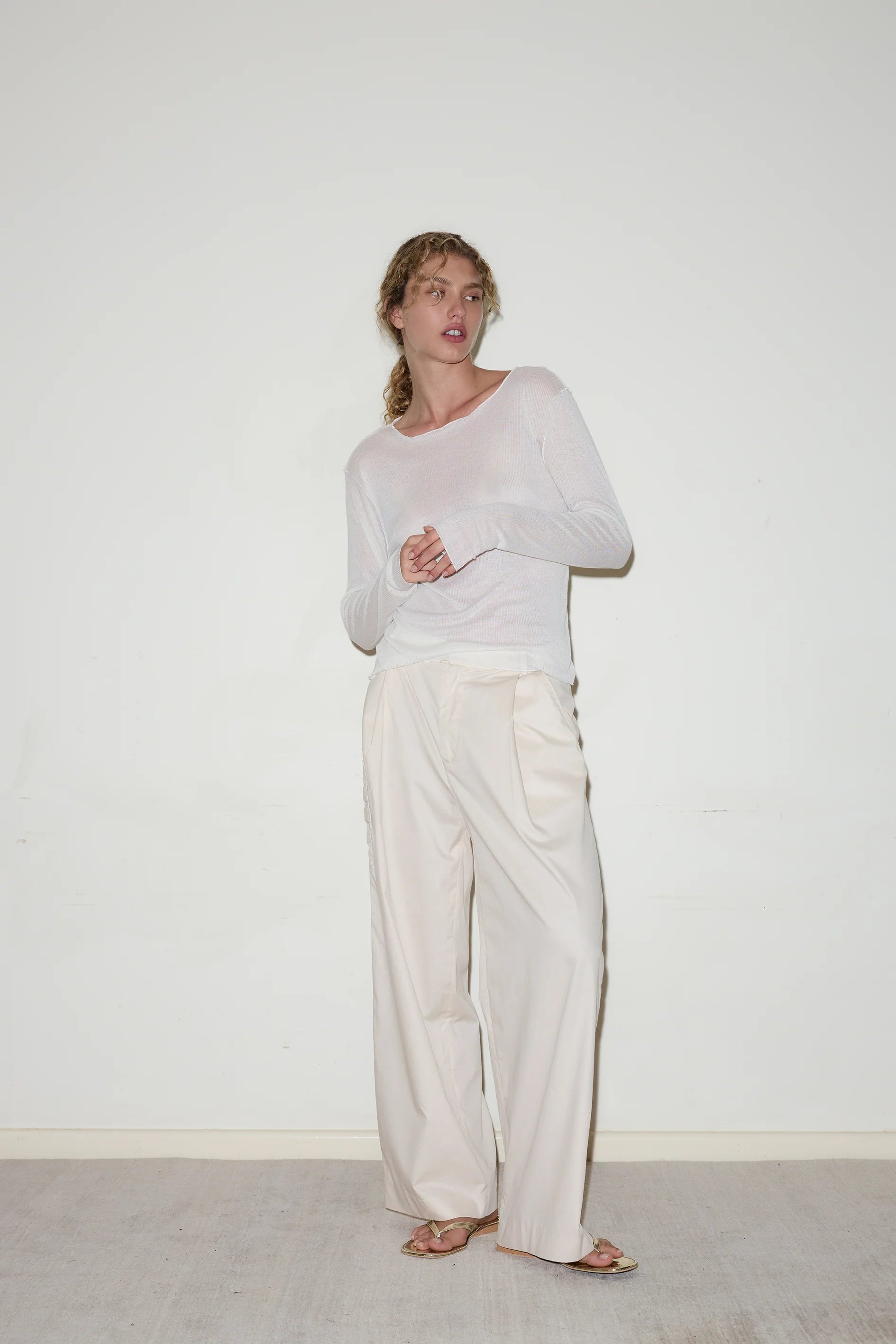 GATHERED POCKET PANT - OFF WHITE