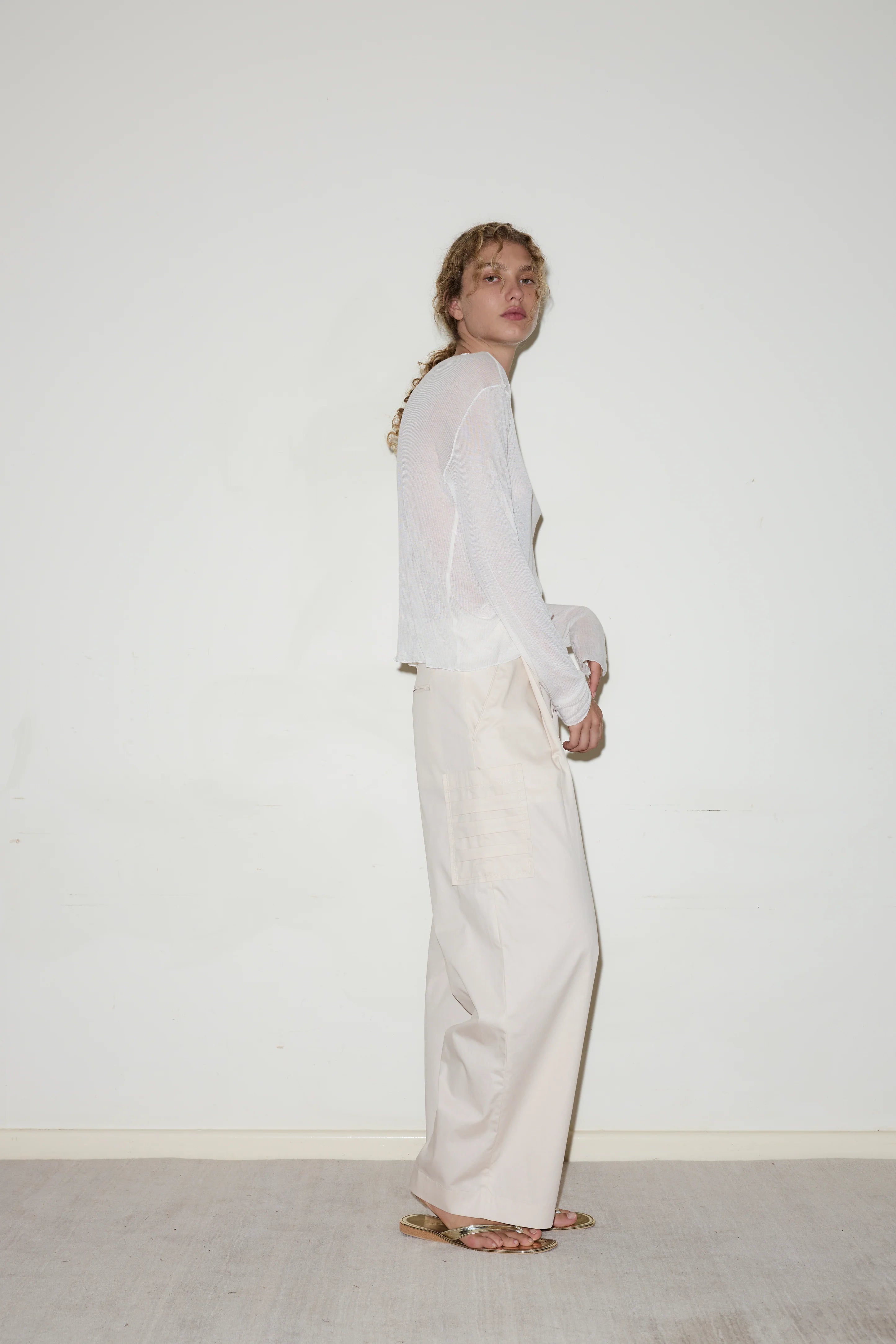 GATHERED POCKET PANT - OFF WHITE