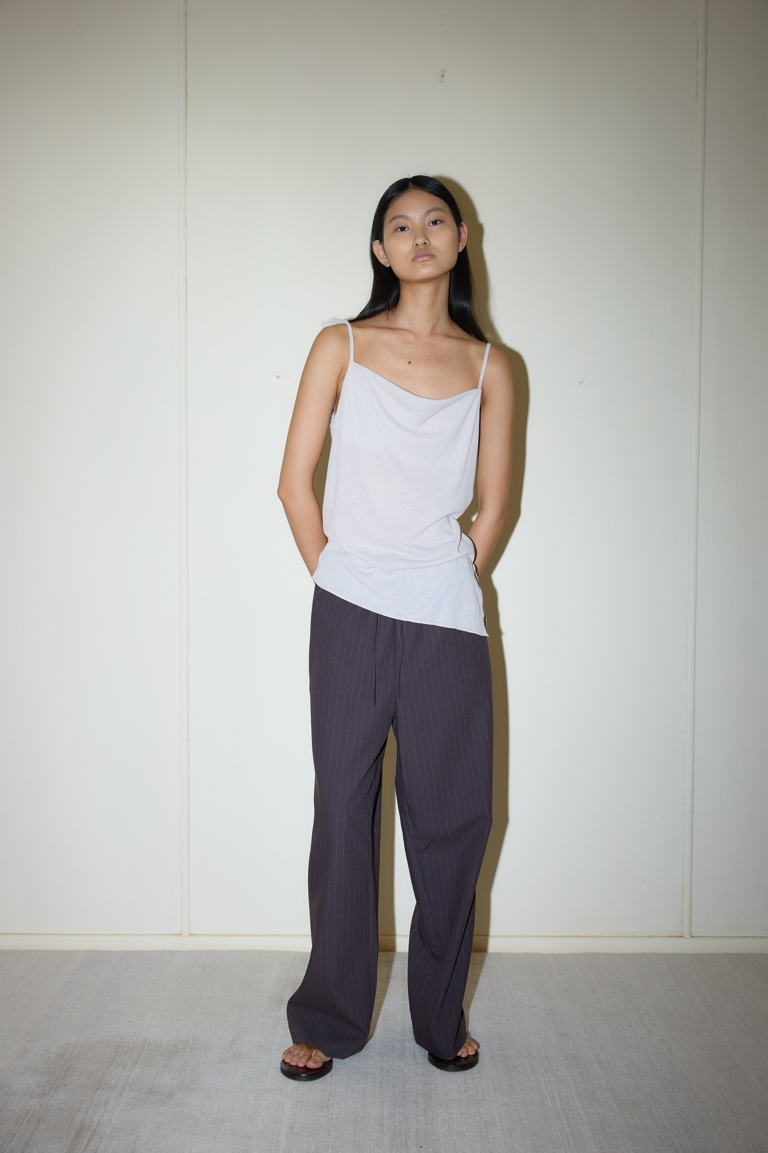 DRAWCORD WOOL PANT - LICORICE