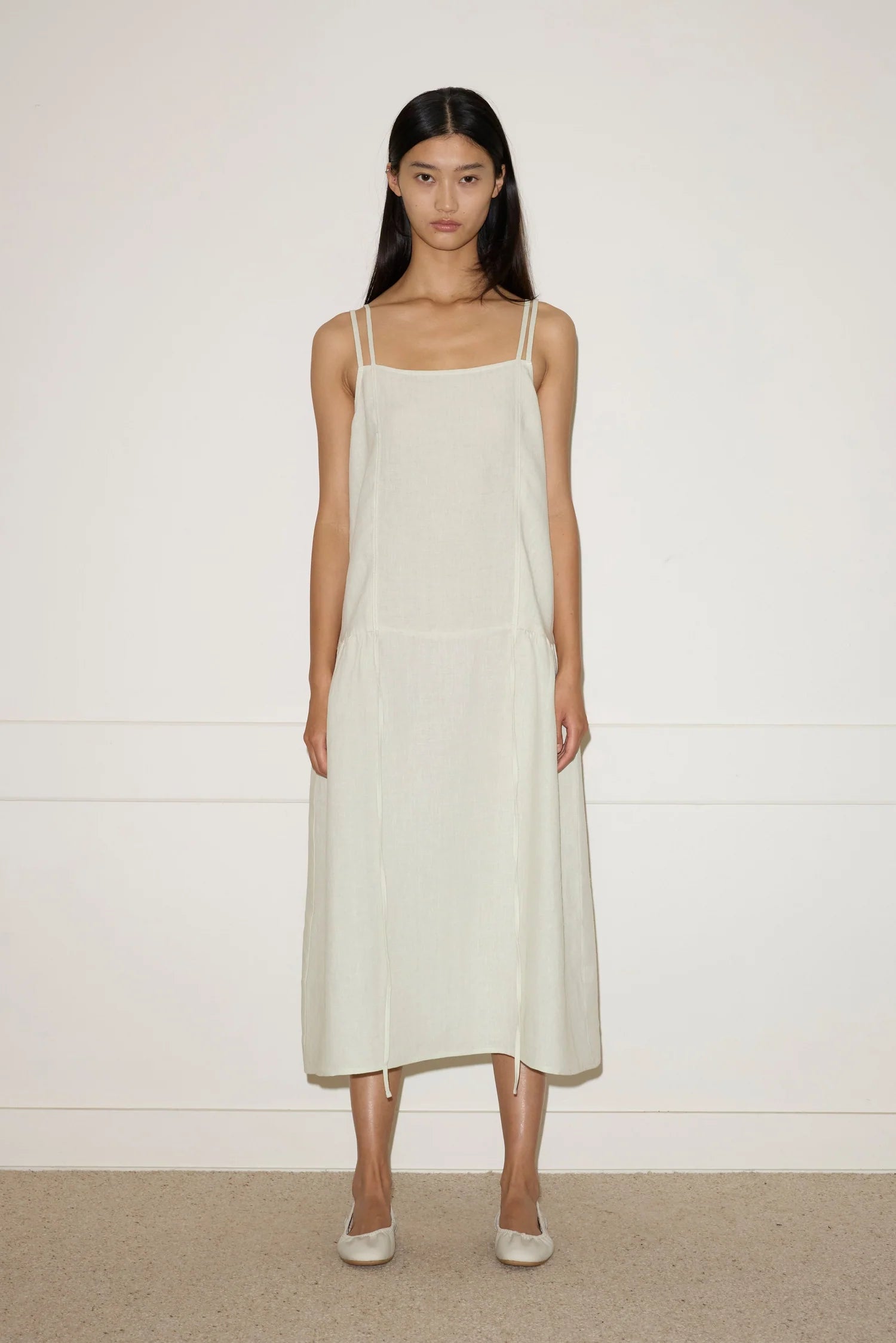 LINEN STRAP DRESS - PASTEL PISTACHIO