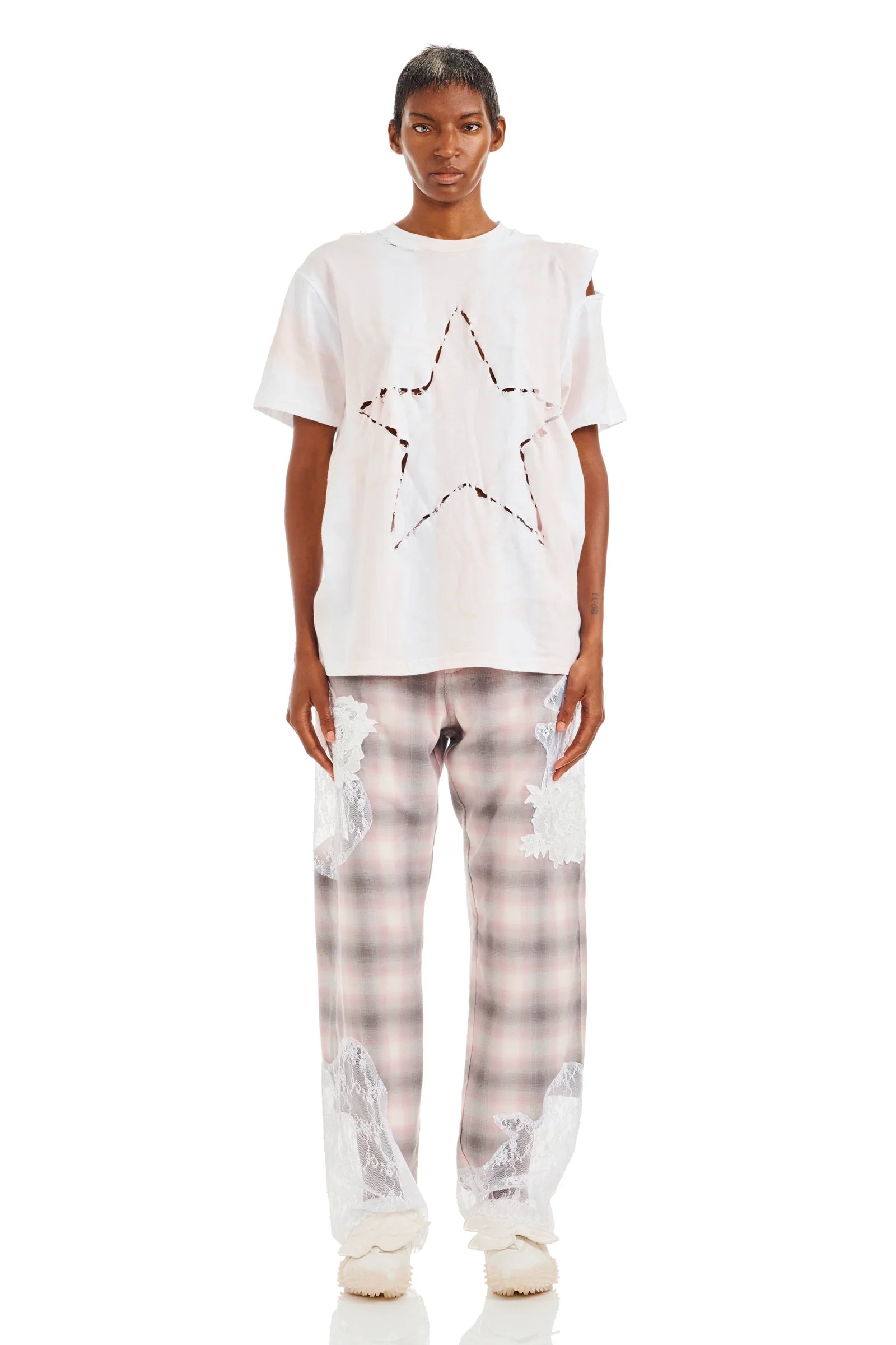 REMNANT STAR TEE - SAND STRIPE