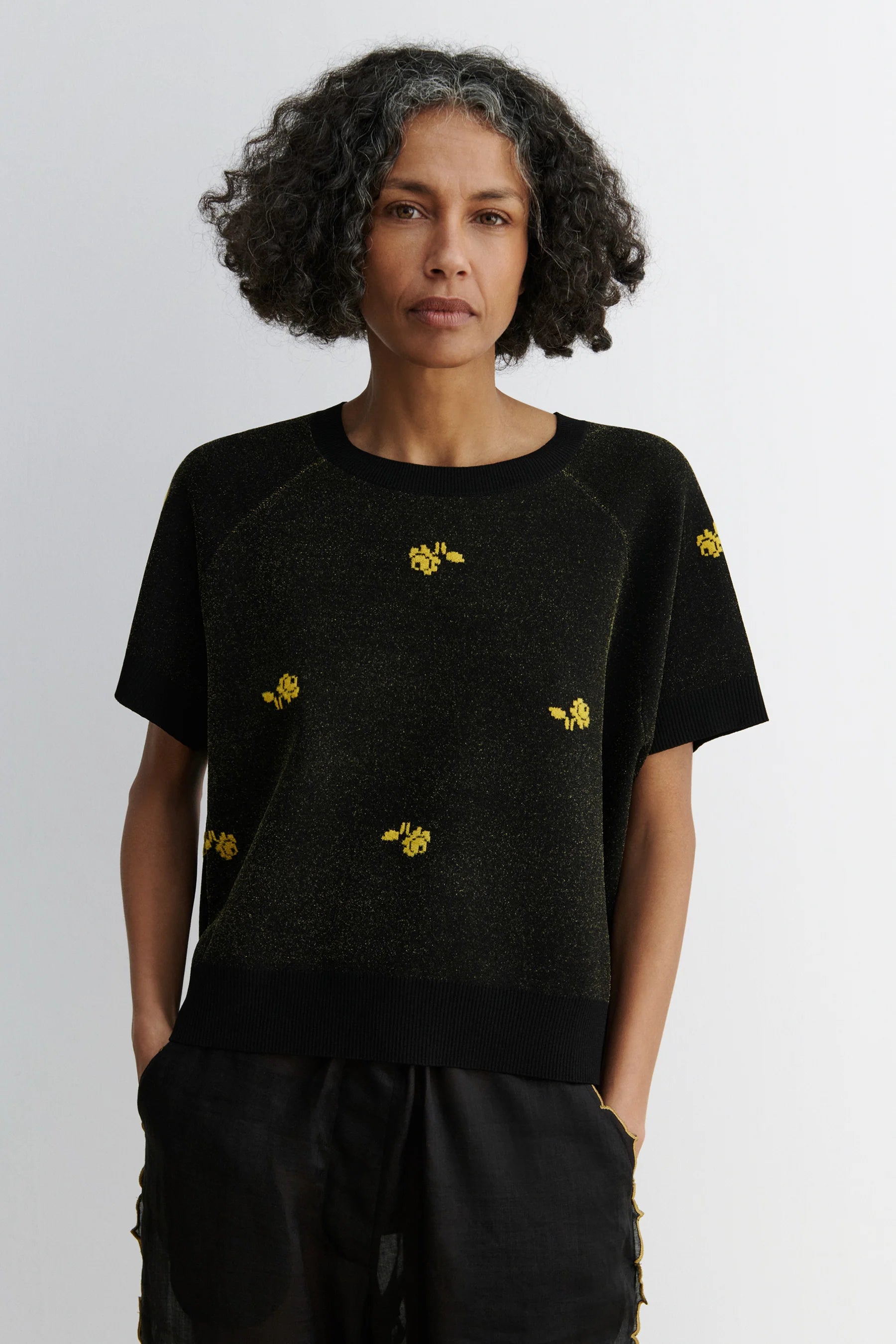 RAYNEY TOP - BLACK ROSE