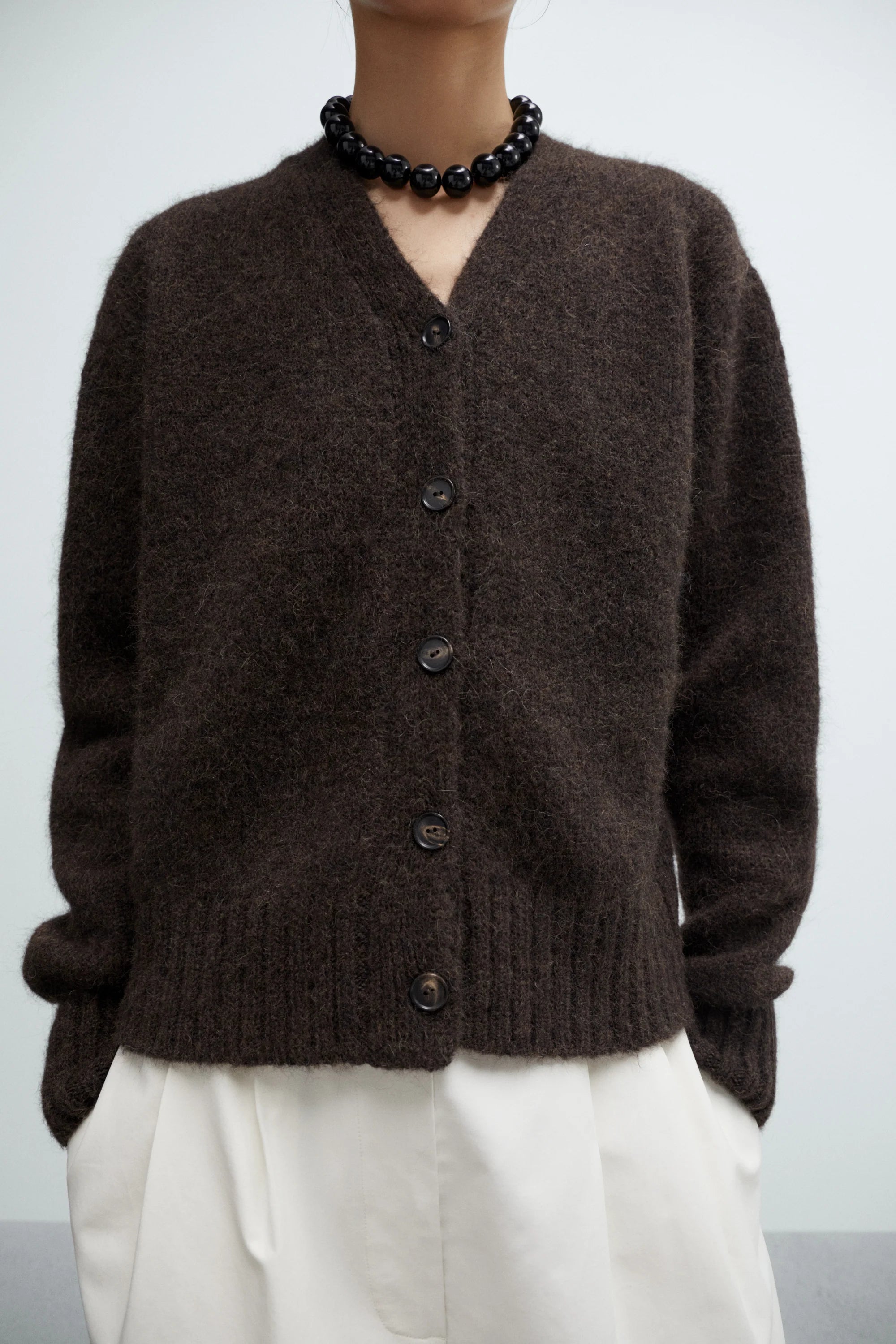 BABY ALPACA CARDIGAN - BROWN
