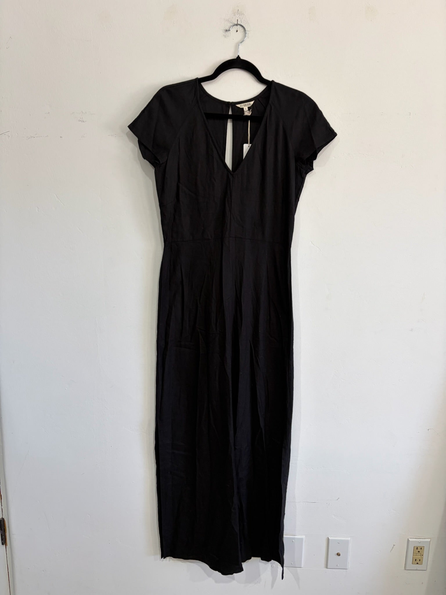 SAMPLE - DEEP V-NECK DRESS - BLACK