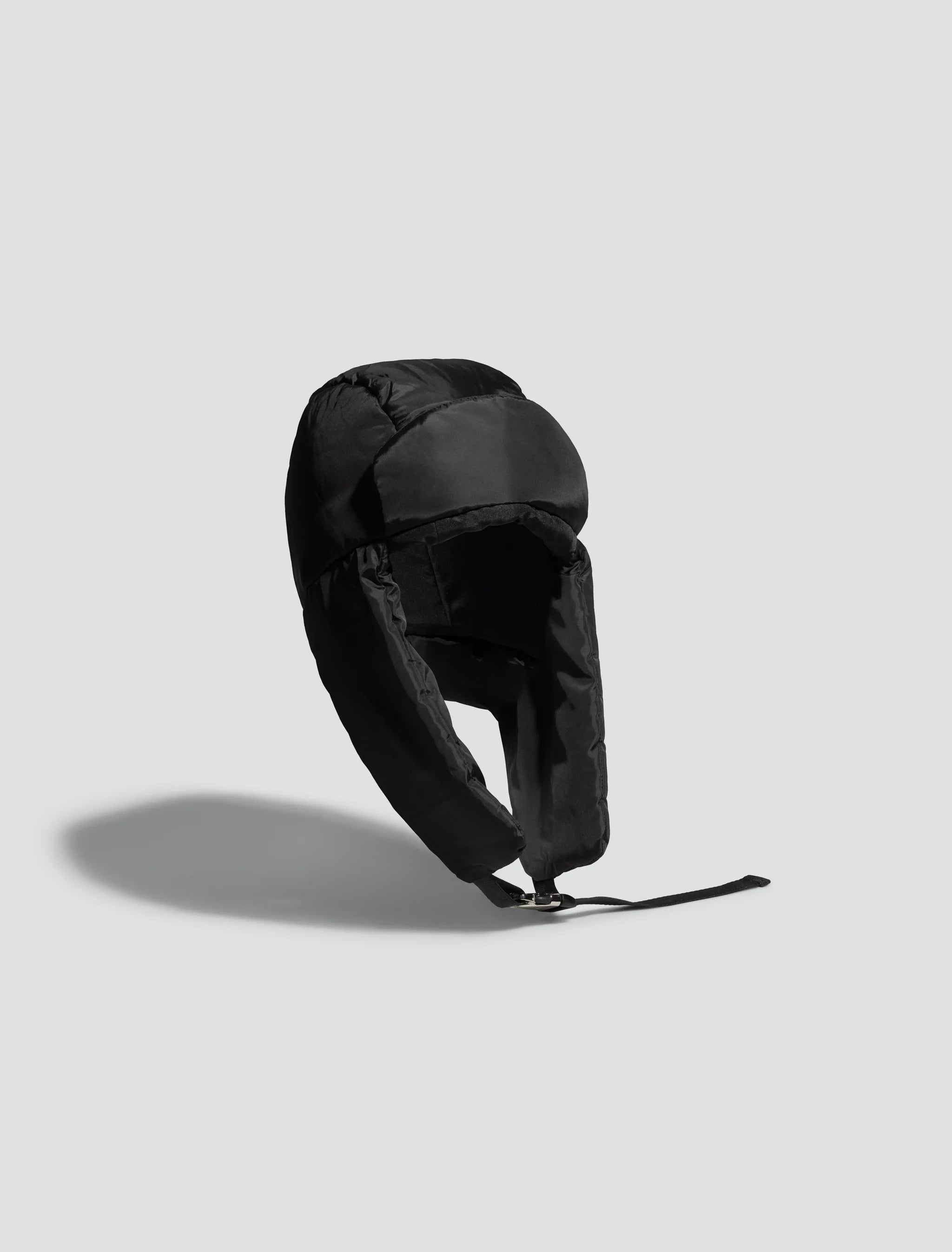 CLOUD HAT - BLACK