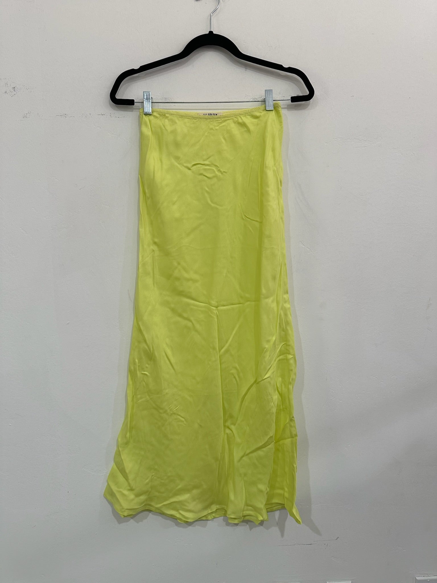 SAMPLE - SLIM MIDI SKIRT - YELLOW