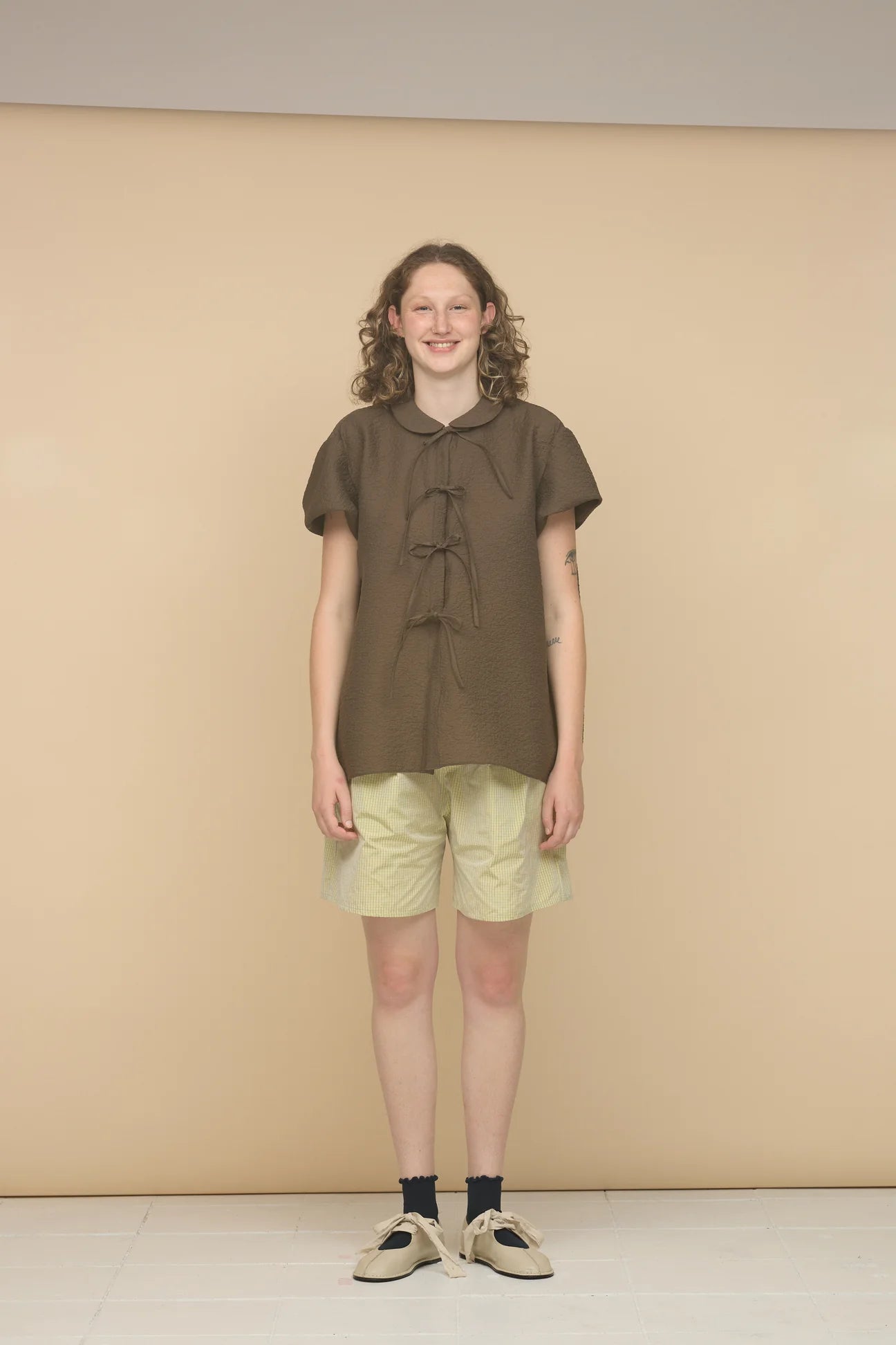 AUNTIE SHIRT - BROWN