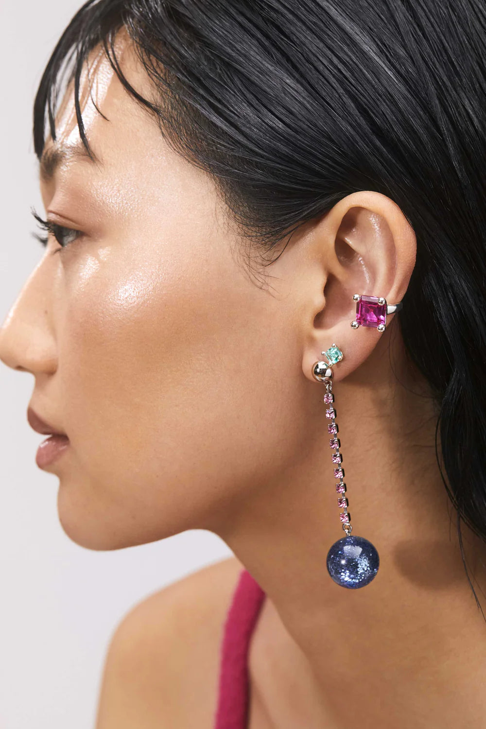 ATOMIC STUDS - FUSCHIA