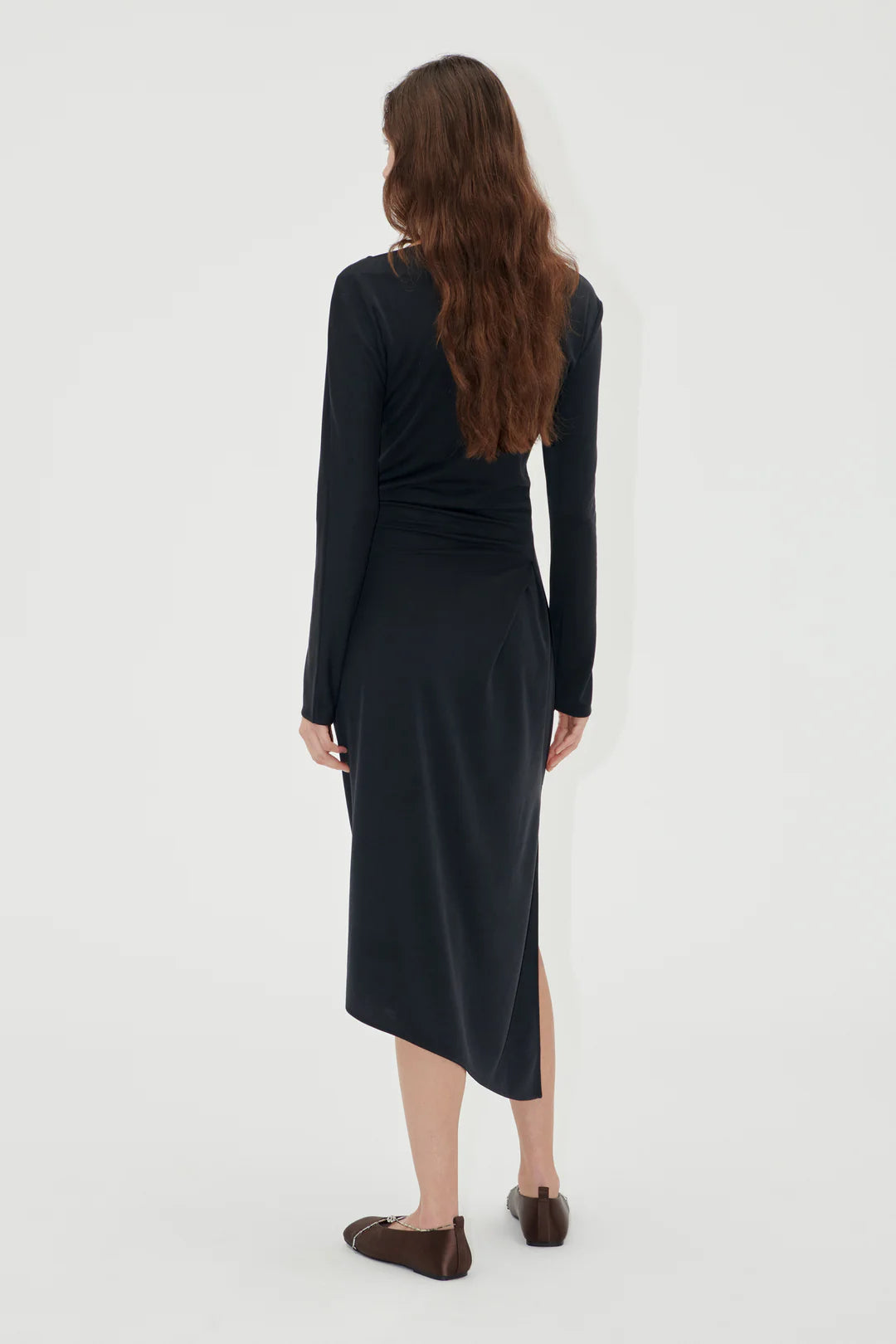 LONG SLEEVE MIDI DRESS W/ FIXED BUCKLE - BLACK