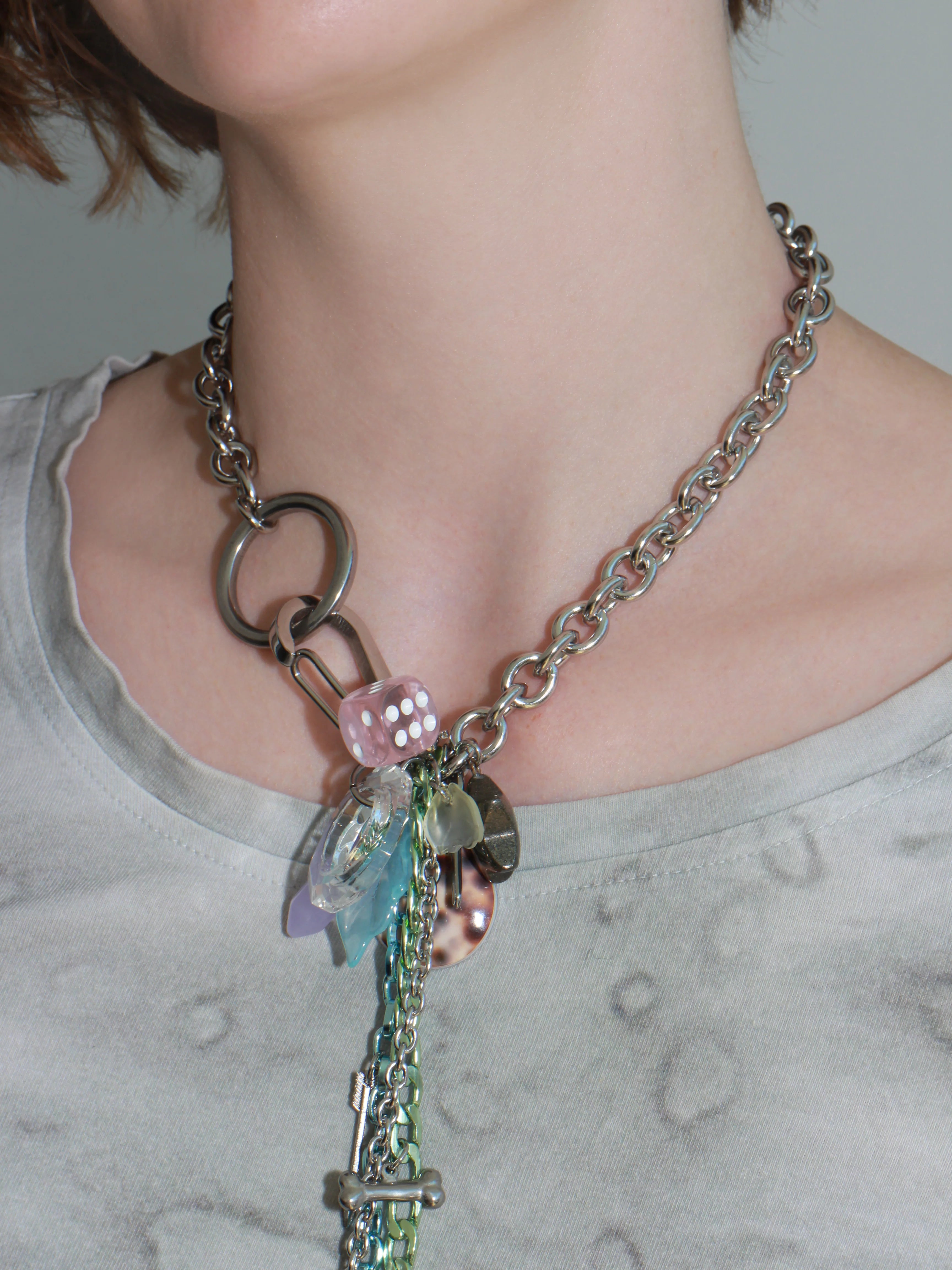 SUMMER CHAIN KEYCHAIN