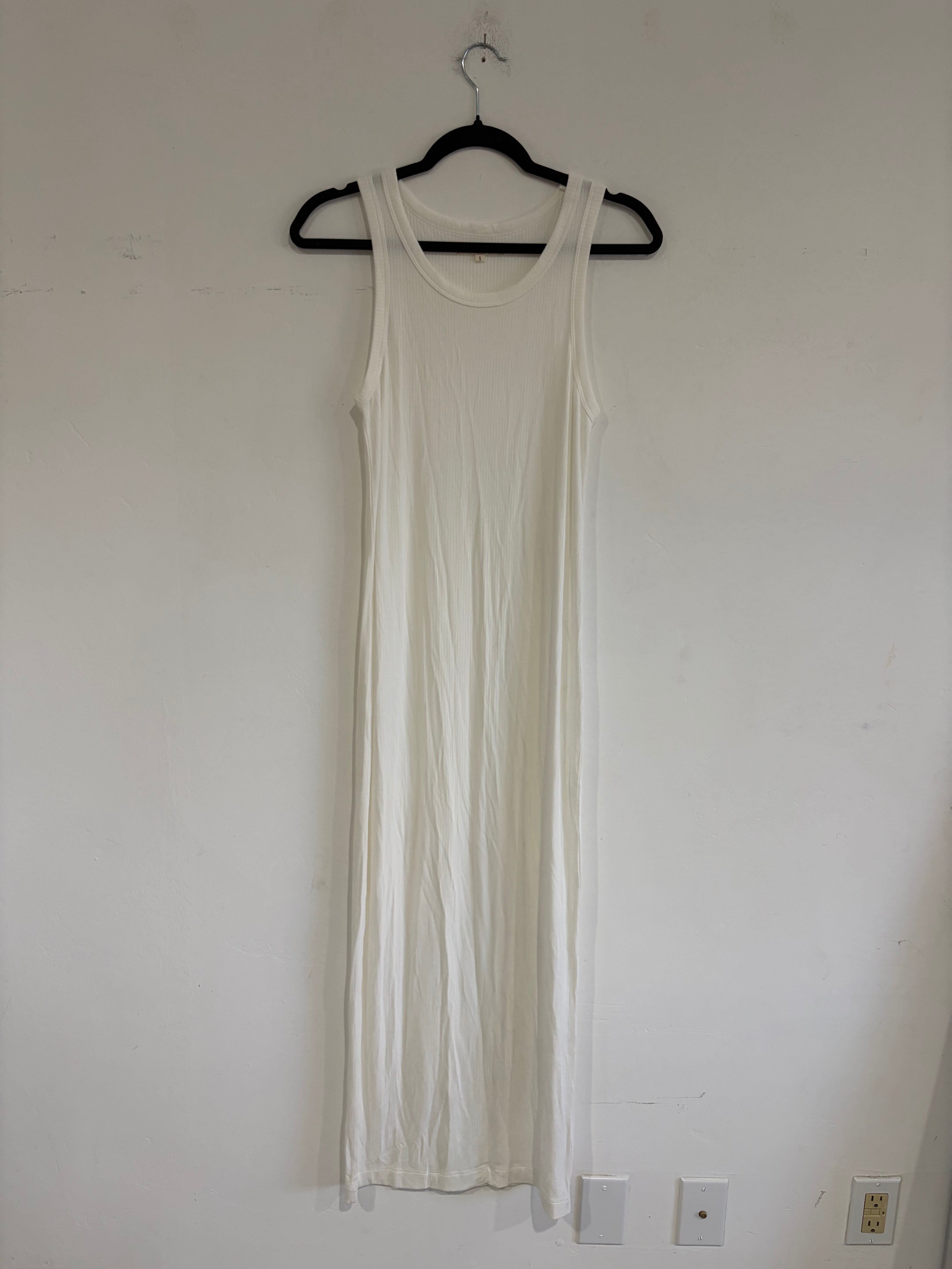 SAMPLE - RIBBED DRESS - WHITE
