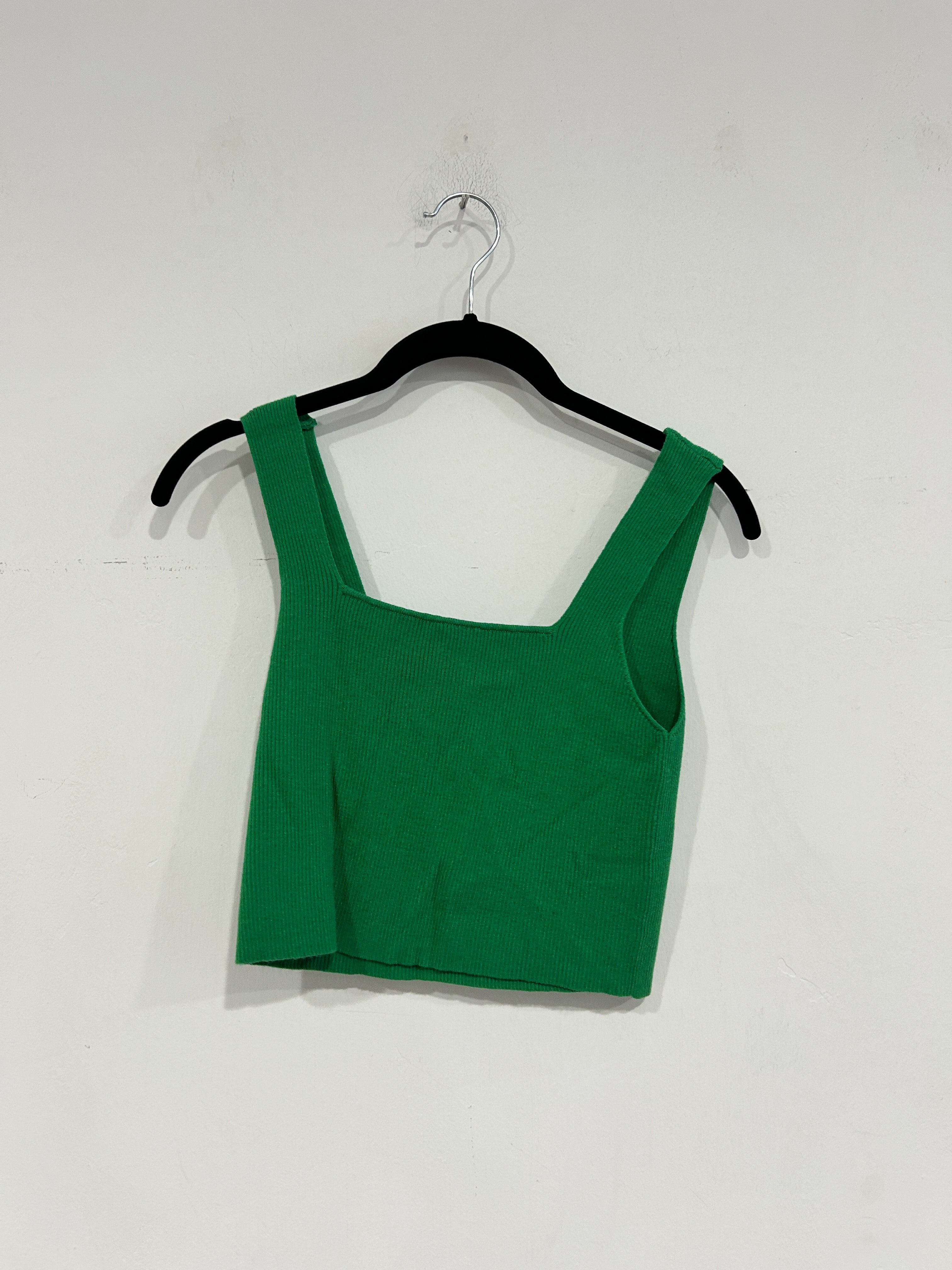 SAMPLE - KNIT CROP TANK - KELLY GREEN