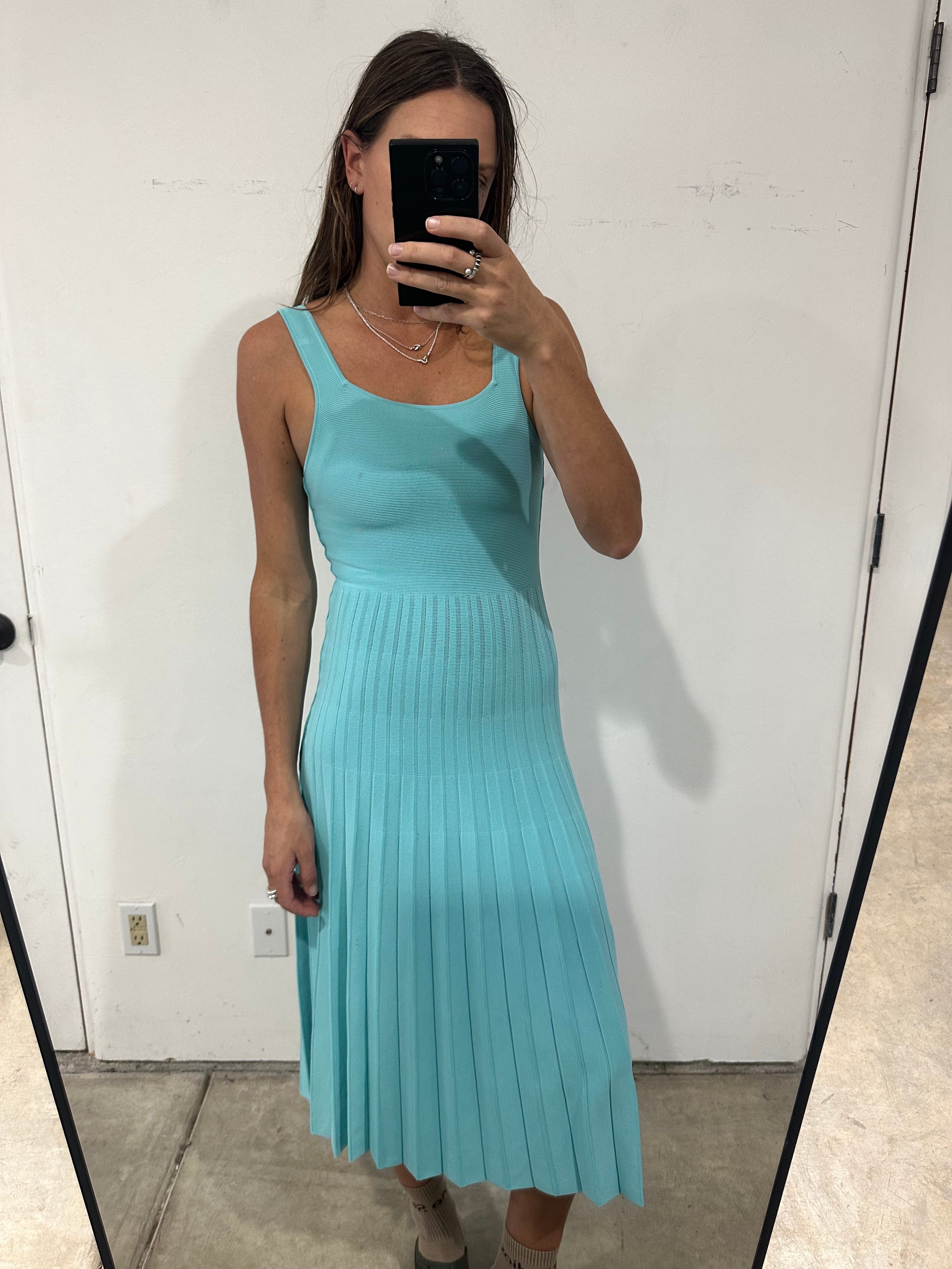 SAMPLE - FITTED KNIT PLEATED DRESS - AQUA