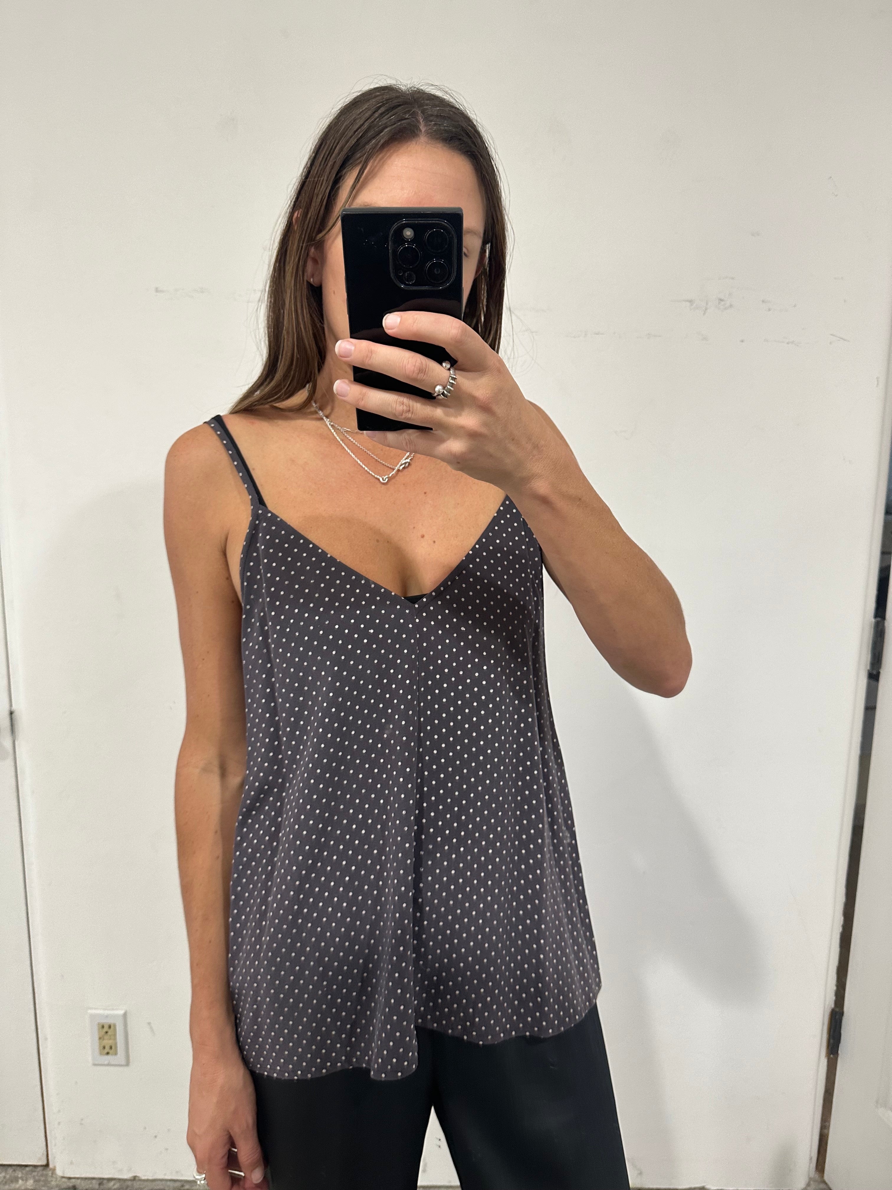 SAMPLE - SLIP TOP - GRAY DOT