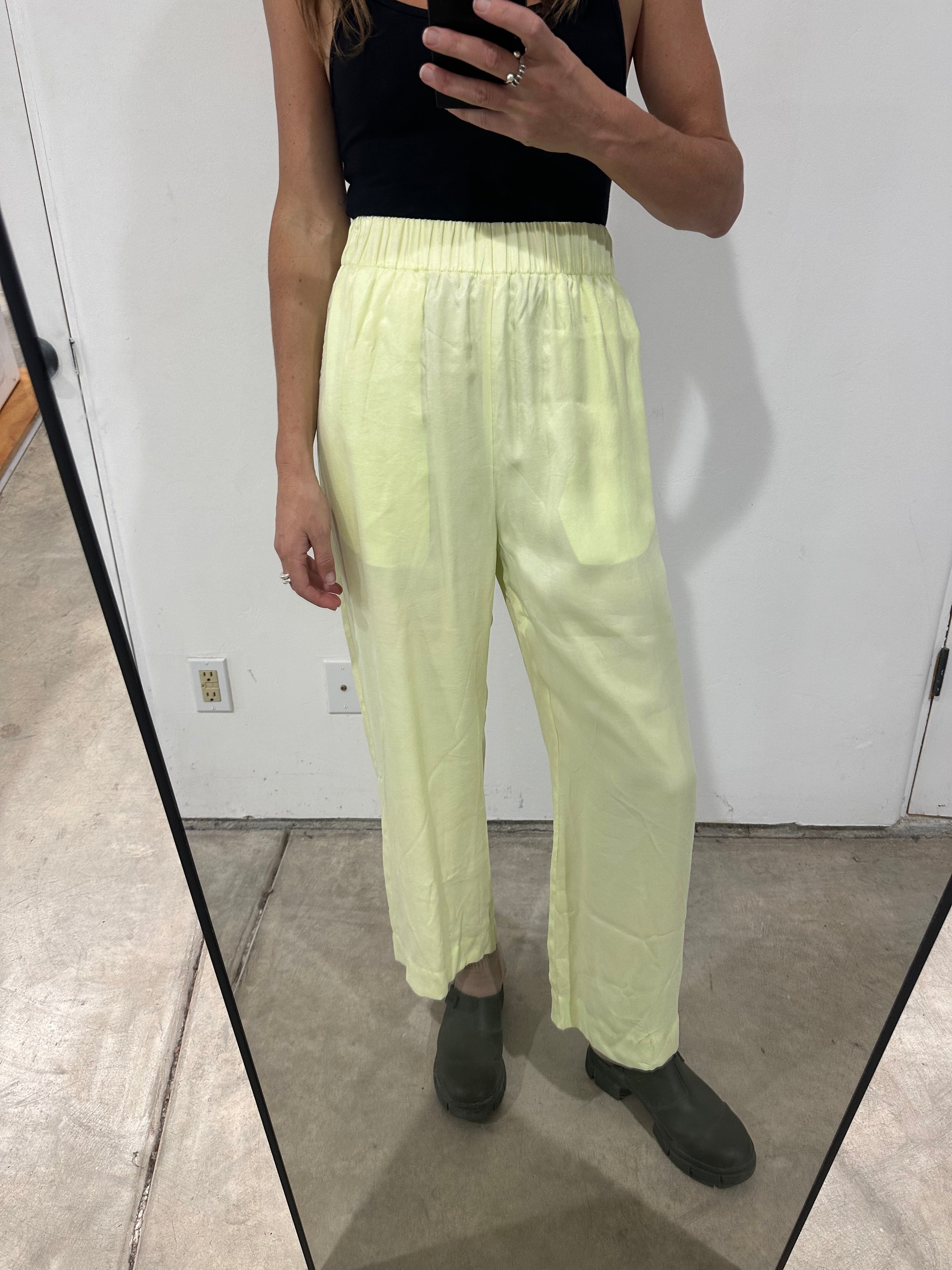 SAMPLE - STRAIGHT LEG ELASTIC PANTS - LEMON