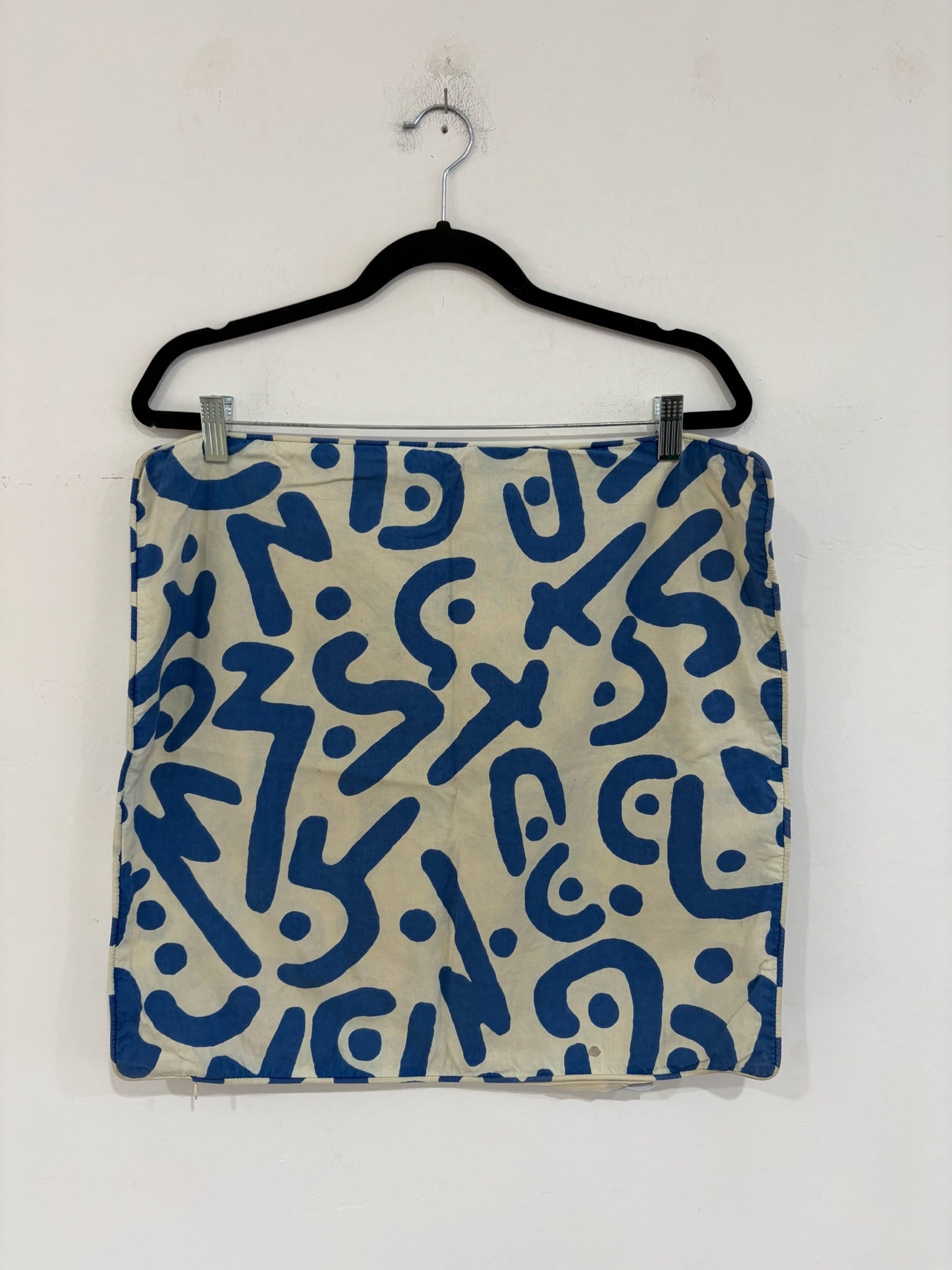 DUSEN DUSEN - BLUE/CREAM MEMPHIS PRINT PILLOW