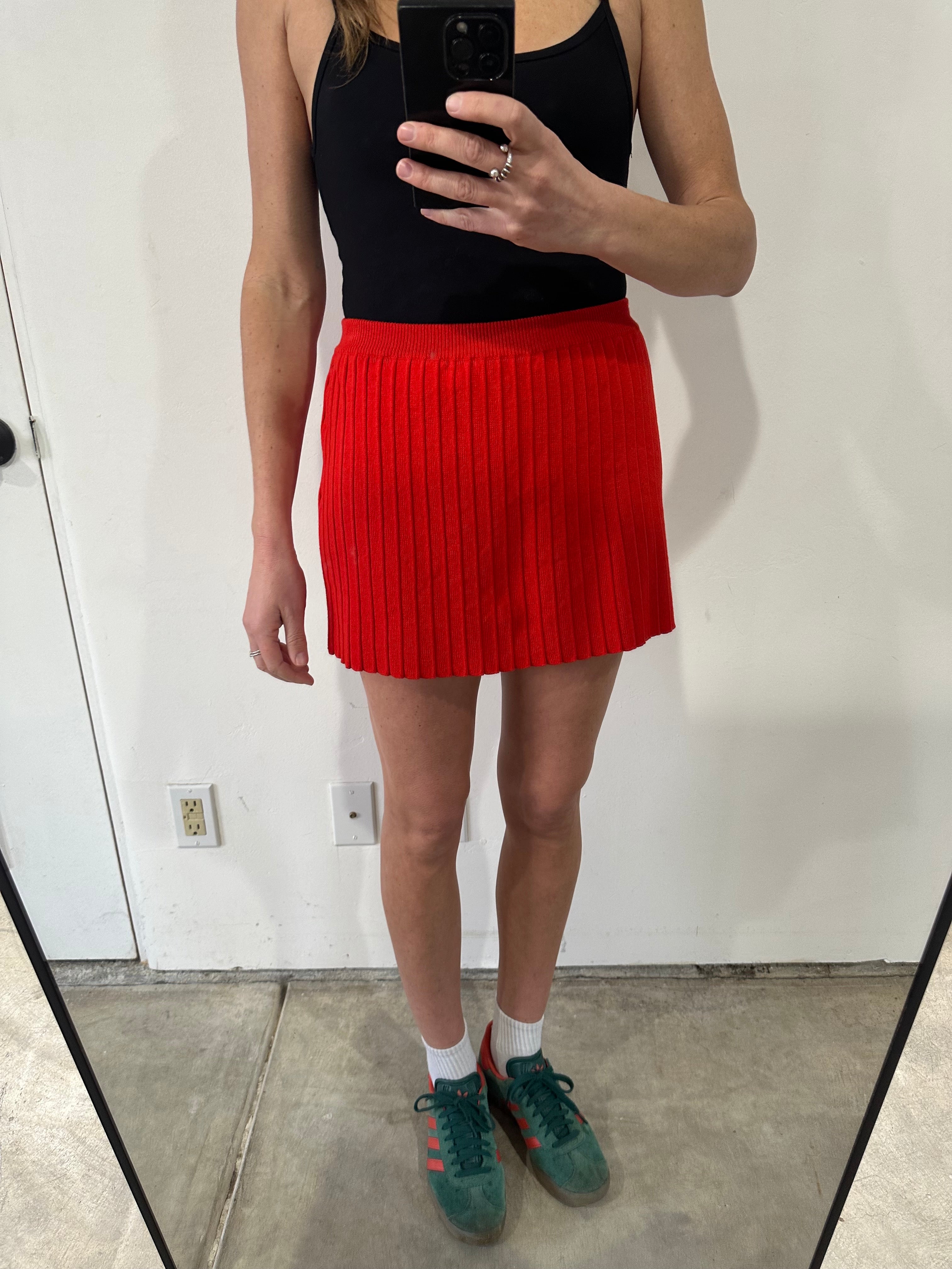 SAMPLE - KNIT PLEATED MINI SKIRT - POPPY